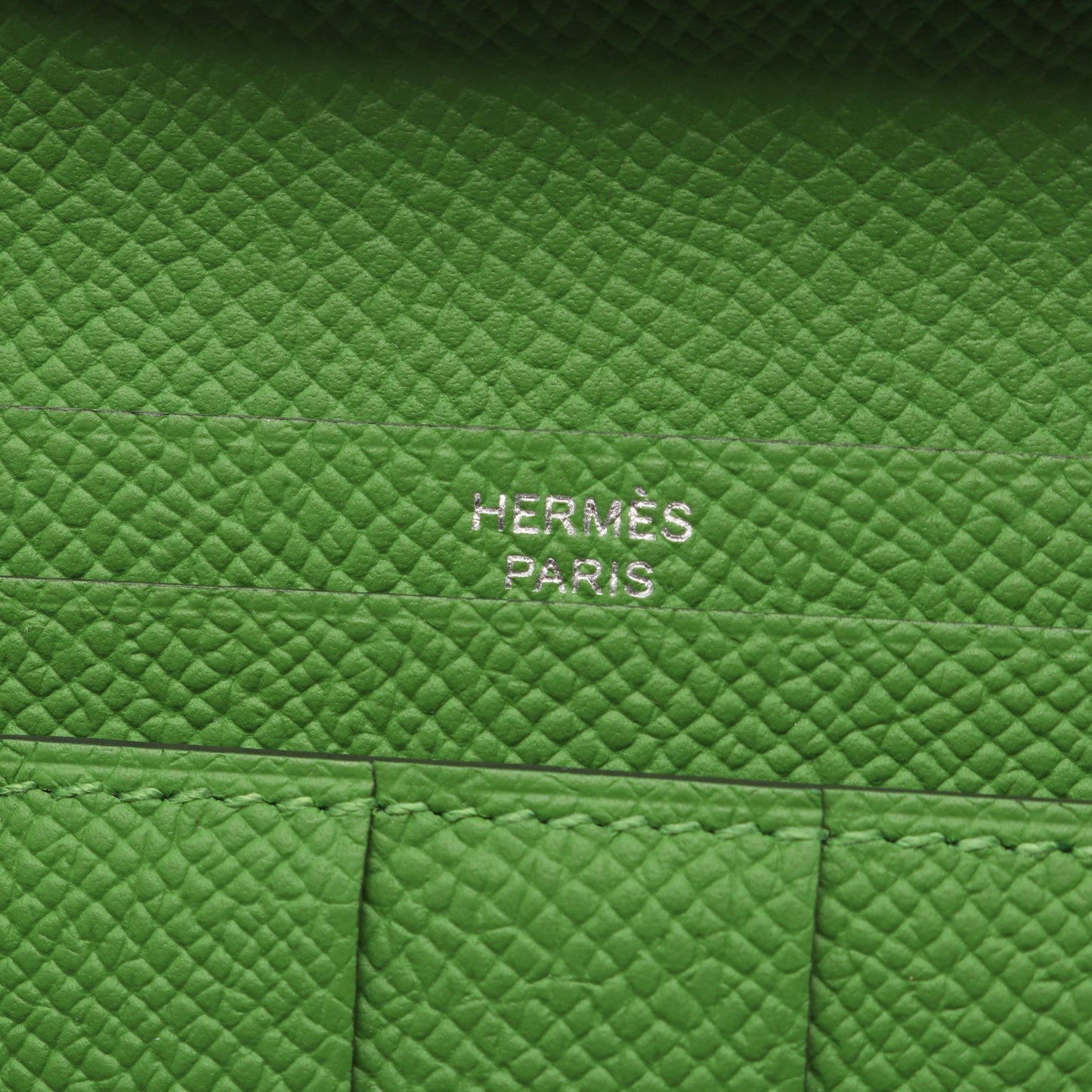 ベアンスフレ ヴェルソ ヴェールフィズ ヴェールユッカ 二つ折り長財布 ヴォーエプソン ライトグリーン シルバー金具 W刻印 エルメス 財布・小物 HERMES