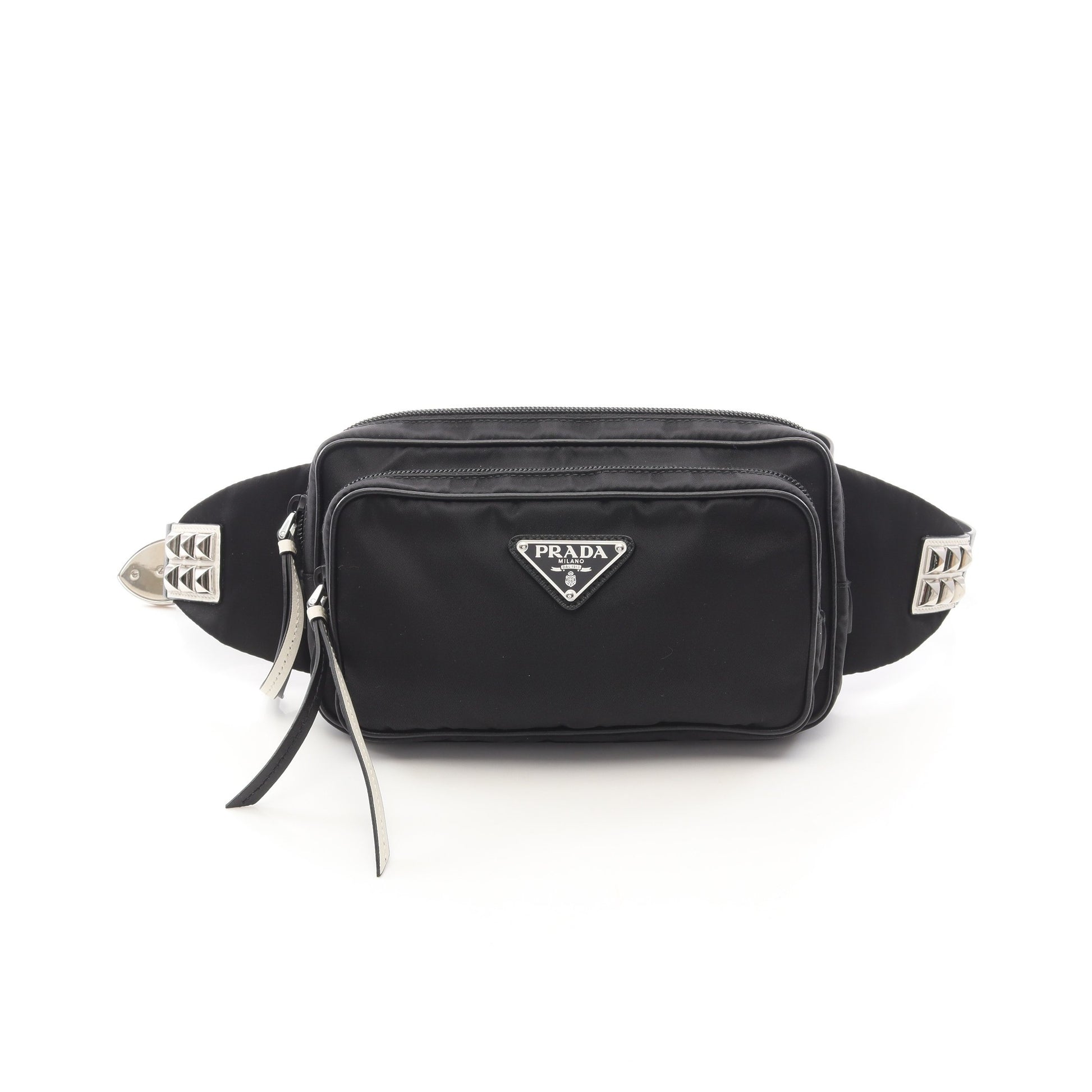 トライアングルロゴ スタッズ ボディバッグ ウエストバッグ ナイロン レザー ブラック ホワイト プラダ バッグ PRADA