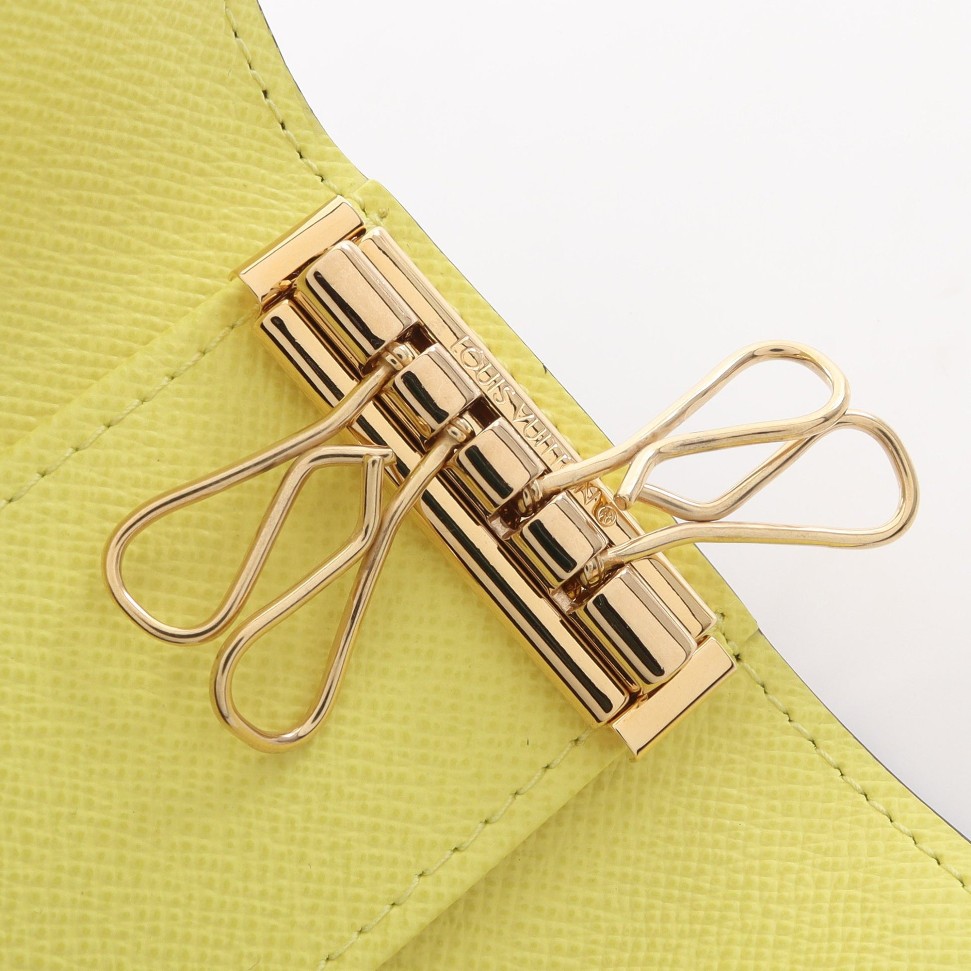 ミュルティクレ4 モノグラム シトラス 4連 キーケース PVC ブラウン イエロー ルイヴィトン 財布・小物 LOUIS VUITTON