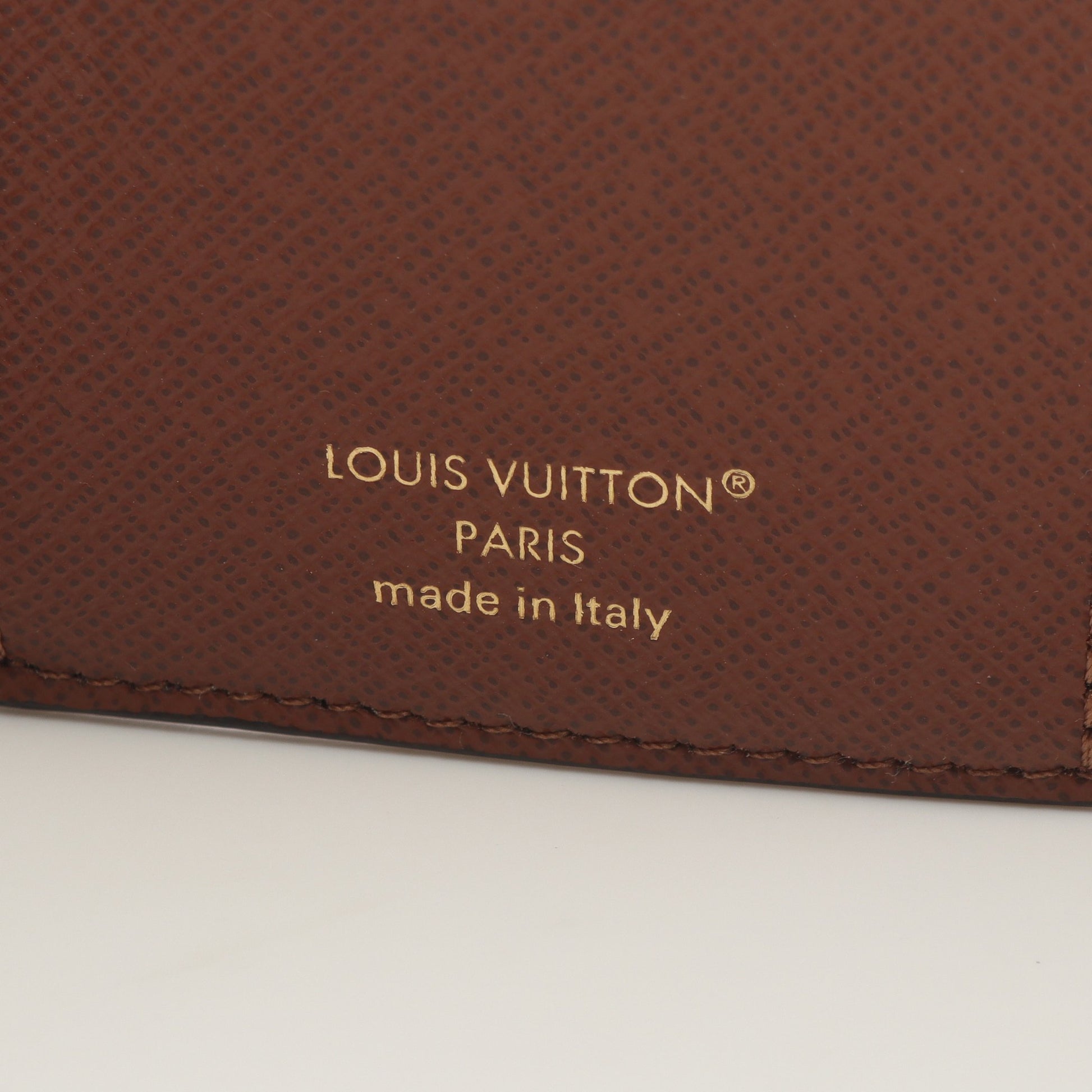 ポルトフォイユ ヴィクトリーヌ モノグラム 三つ折り財布 PVC ブラウン ルイヴィトン 財布・小物 LOUIS VUITTON
