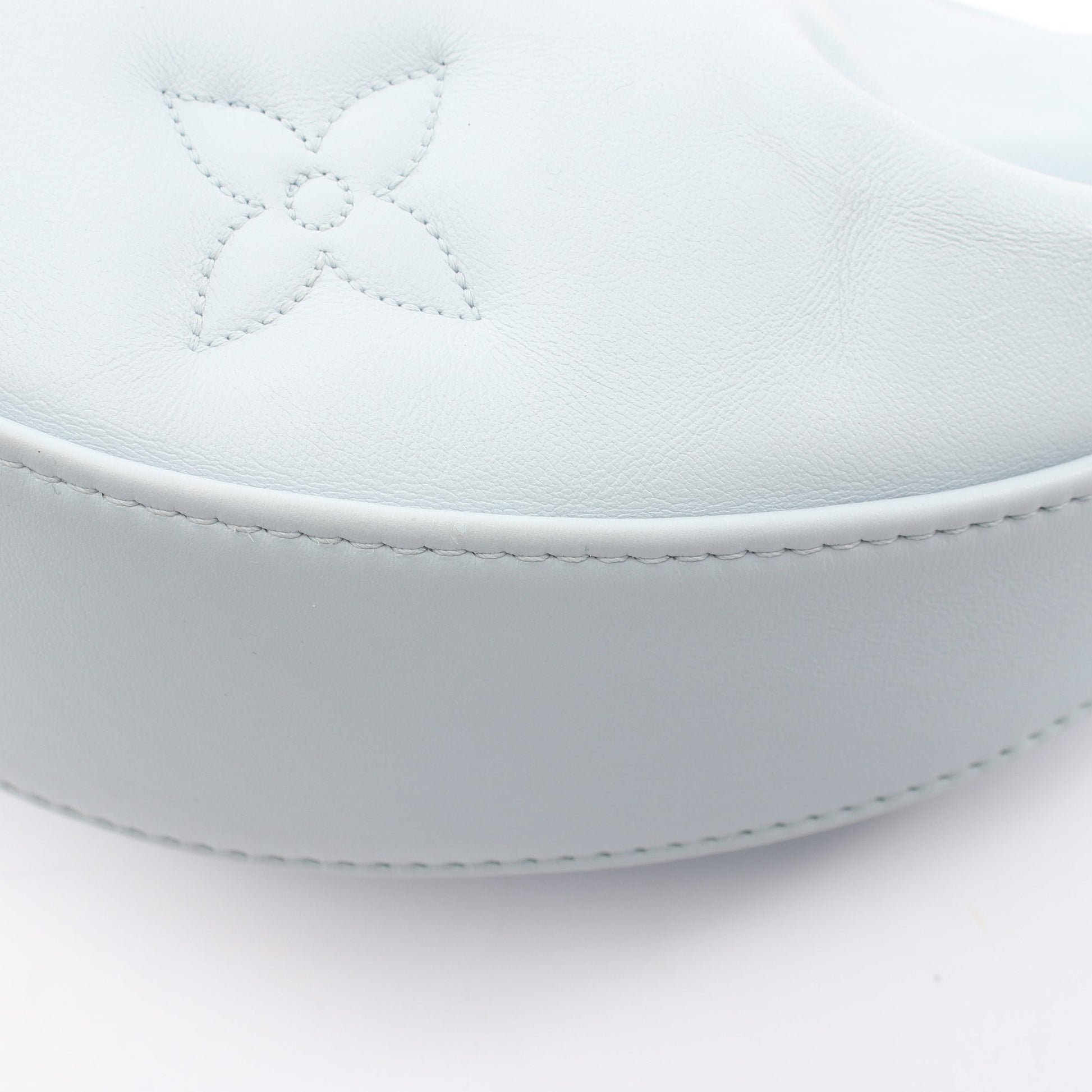 オーバーザムーン バブルグラム ブルーグラシエ 2WAY チェーンショルダーバッグ レザー ライトブルー ルイヴィトン バッグ LOUIS VUITTON