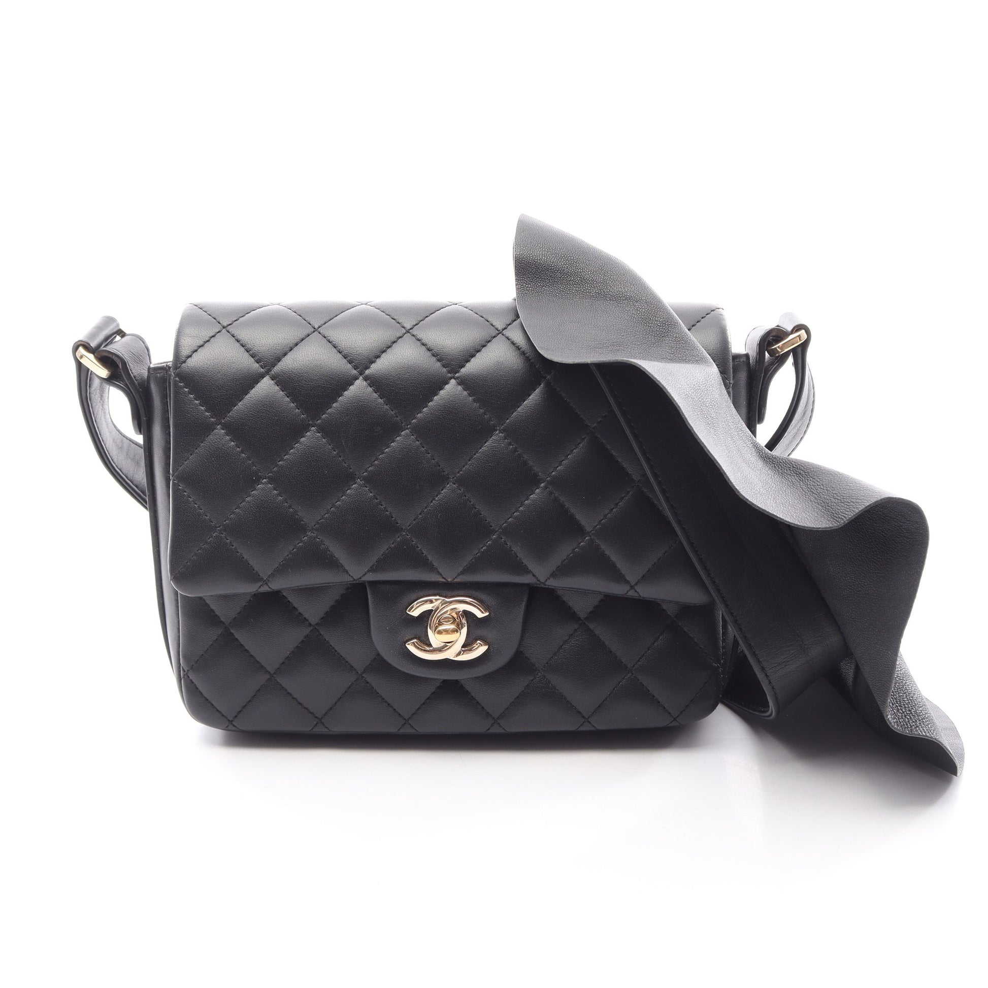 マトラッセ フリル ショルダーバッグ ラムスキン ブラック ゴールド金具 シャネル バッグ CHANEL