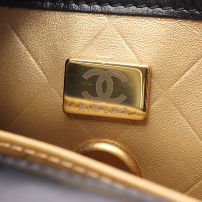 マトラッセ チェーンショルダーバッグ ラムスキン ブラック ゴールド金具 シャネル バッグ CHANEL
