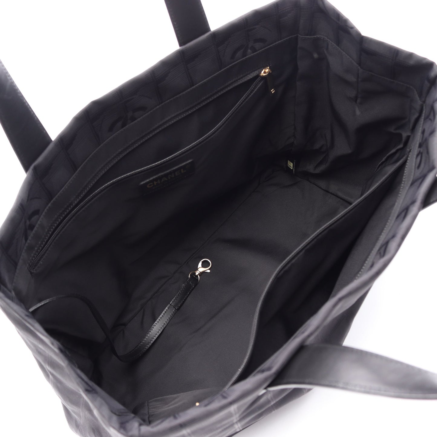 ニュートラベルラインMM ハンドバッグ トートバッグ ナイロンキャンバス レザー ブラック ゴールド金具 シャネル バッグ CHANEL