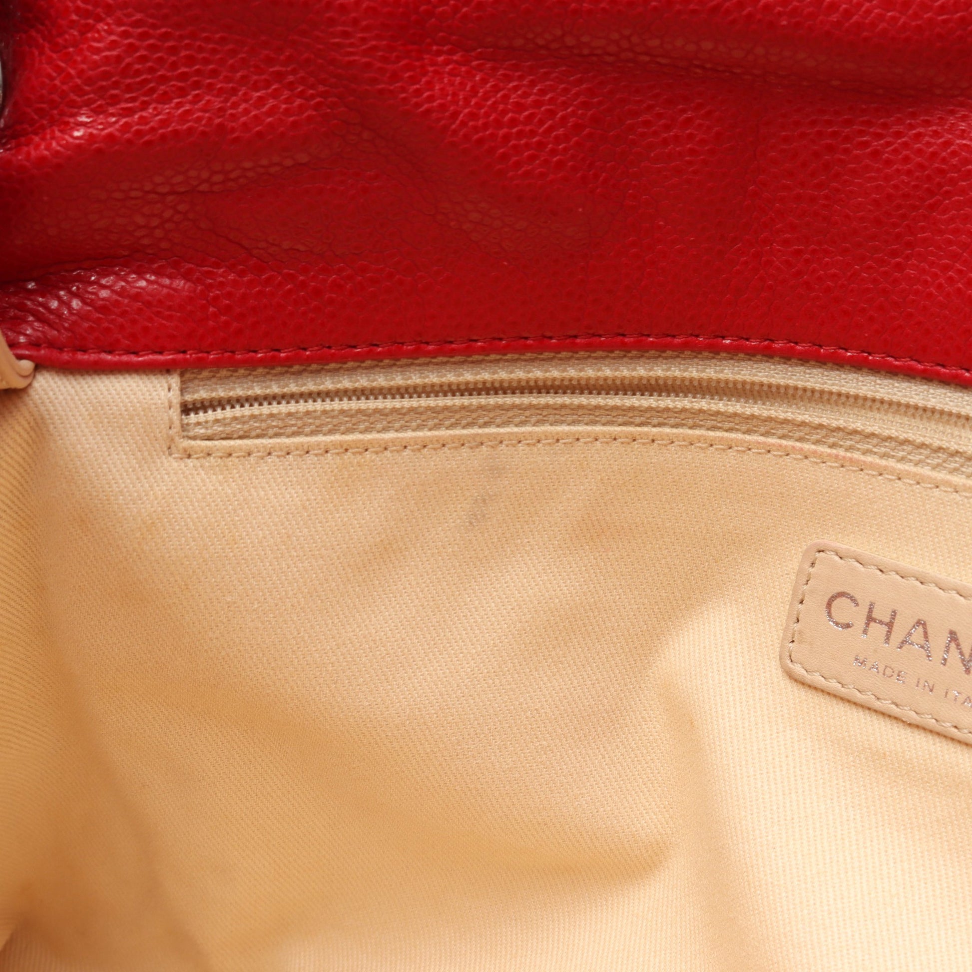 マトラッセ ラージ チェーンショルダーバッグ キャビアスキン レッド シルバー金具 シャネル バッグ CHANEL