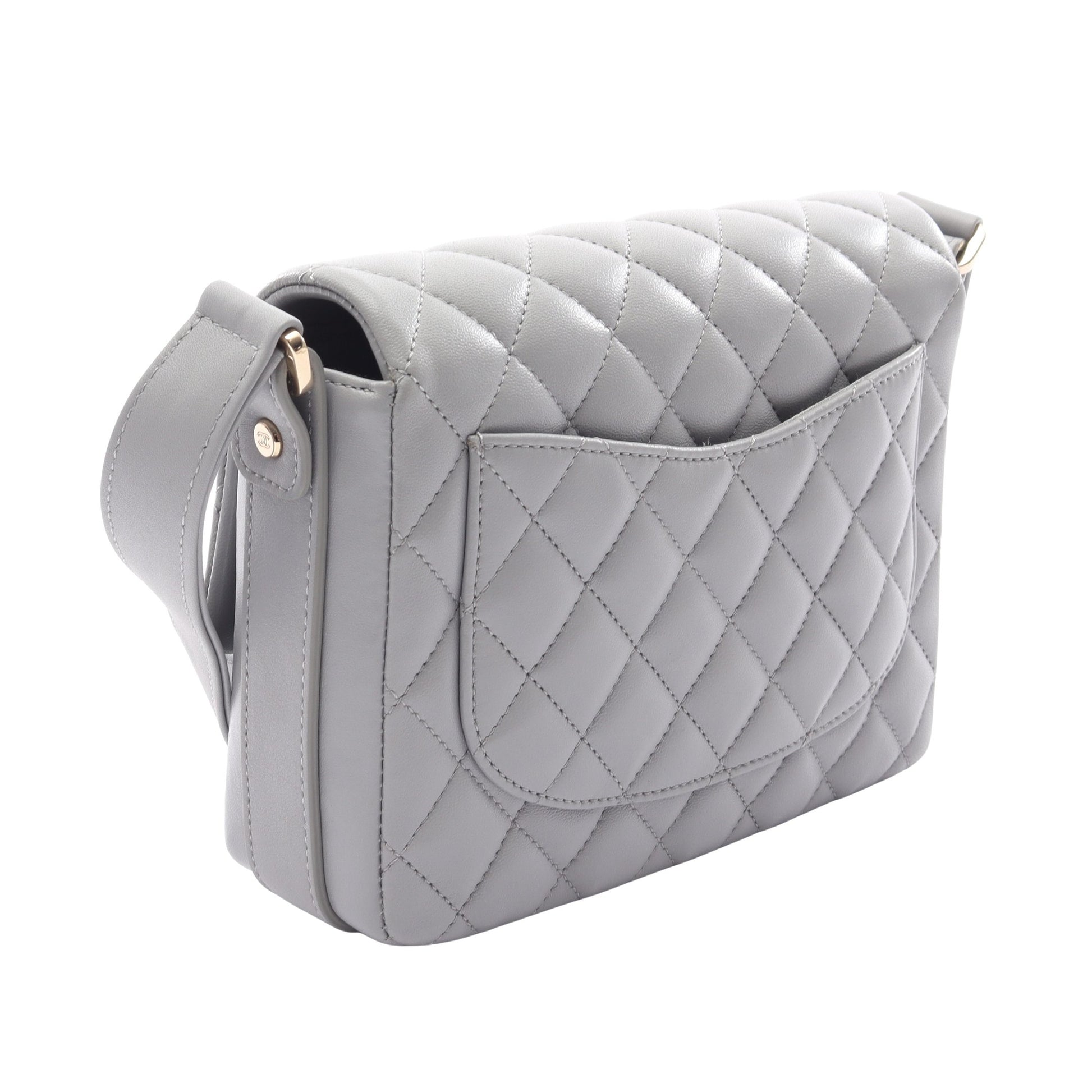 マトラッセ フリル ショルダーバッグ ラムスキン グレー ゴールド金具 シャネル バッグ CHANEL