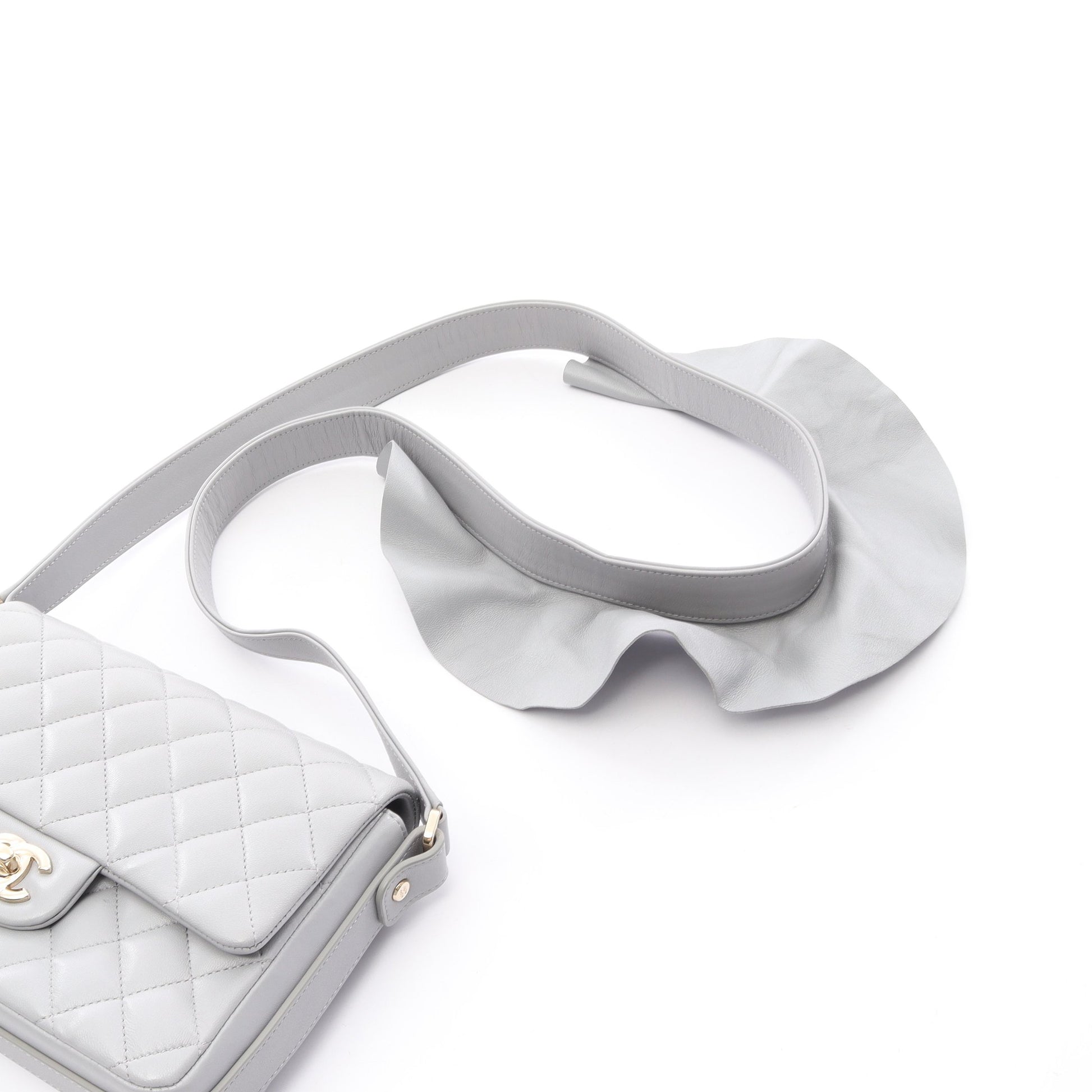 マトラッセ フリル ショルダーバッグ ラムスキン グレー ゴールド金具 シャネル バッグ CHANEL