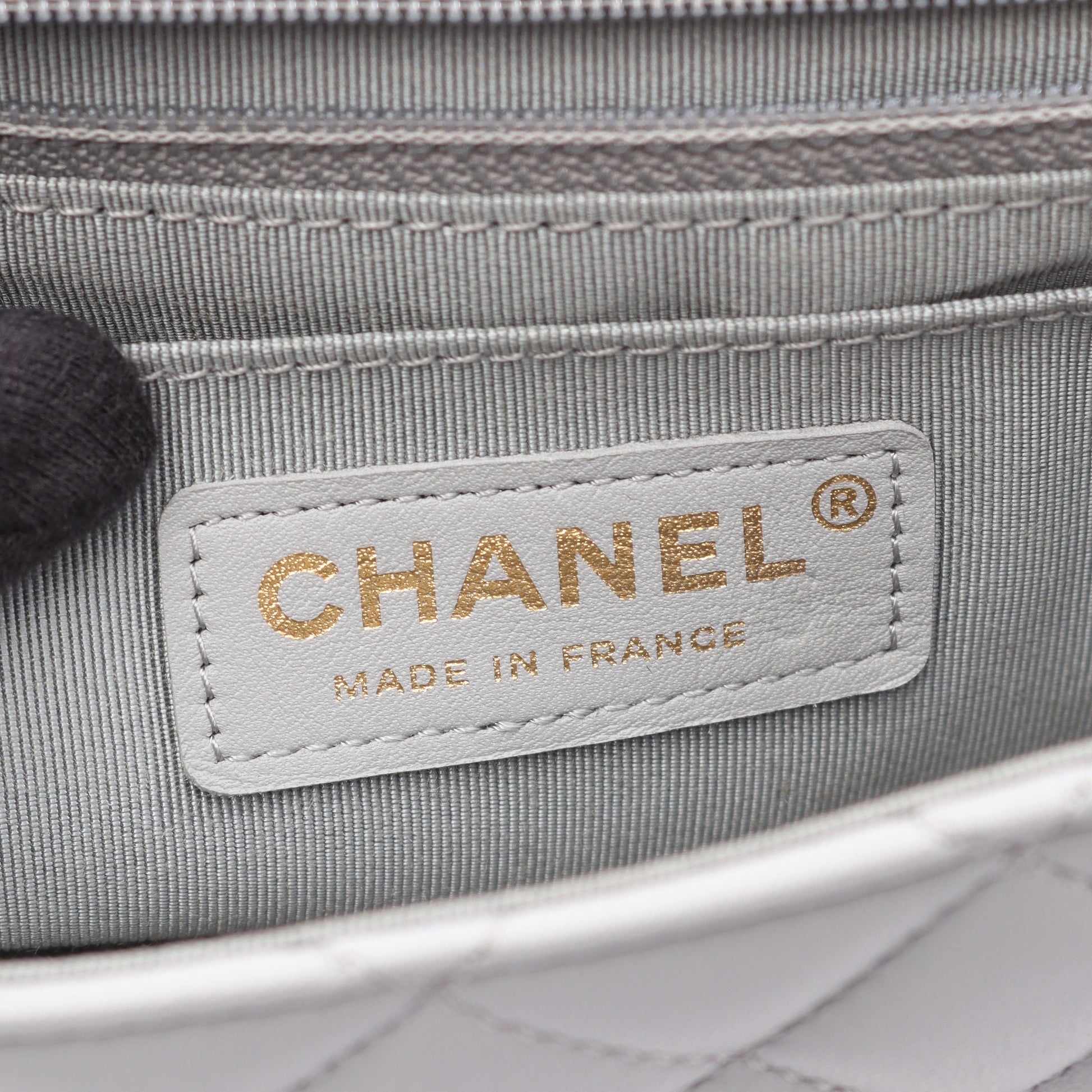マトラッセ フリル ショルダーバッグ ラムスキン グレー ゴールド金具 シャネル バッグ CHANEL