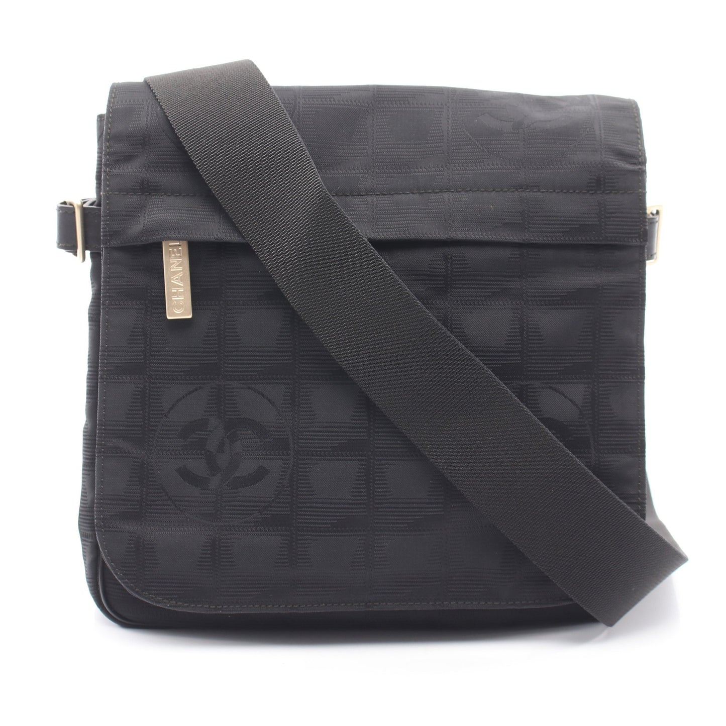 ニュートラベルライン ショルダーバッグ ナイロンキャンバス ブラック ゴールド金具 シャネル バッグ CHANEL