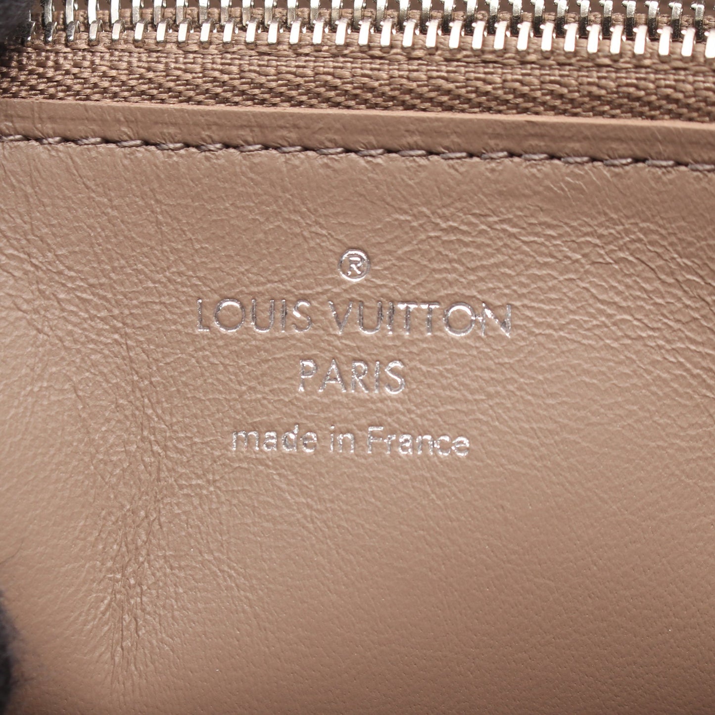 ポルトフォイユコメット マグノリア L字ファスナー長財布 トリヨンレザー ピンク ルイヴィトン 財布・小物 LOUIS VUITTON