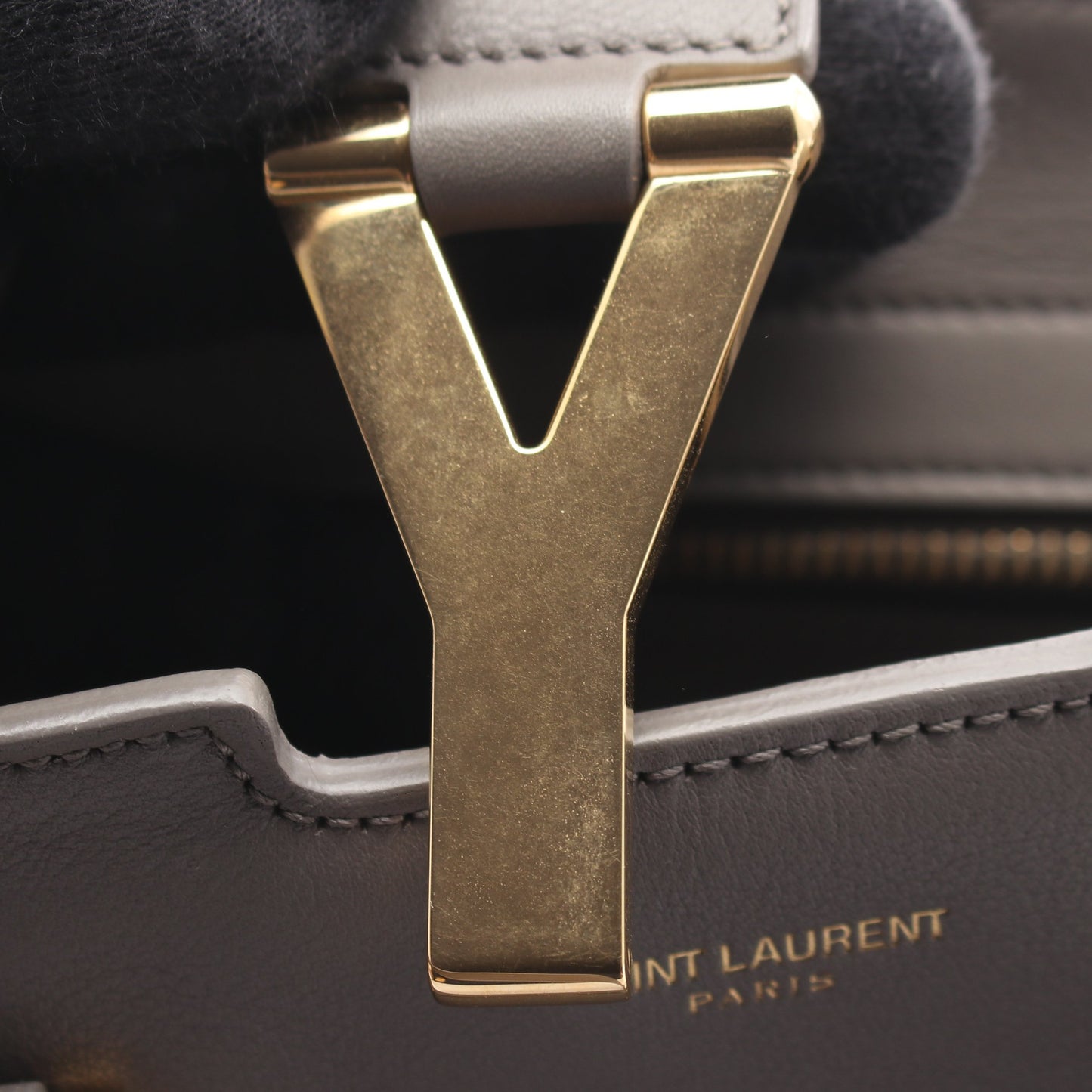 プチカバス Yライン 2WAY ハンドバッグ レザー グレー サンローランパリ バッグ SAINT LAURENT PARIS