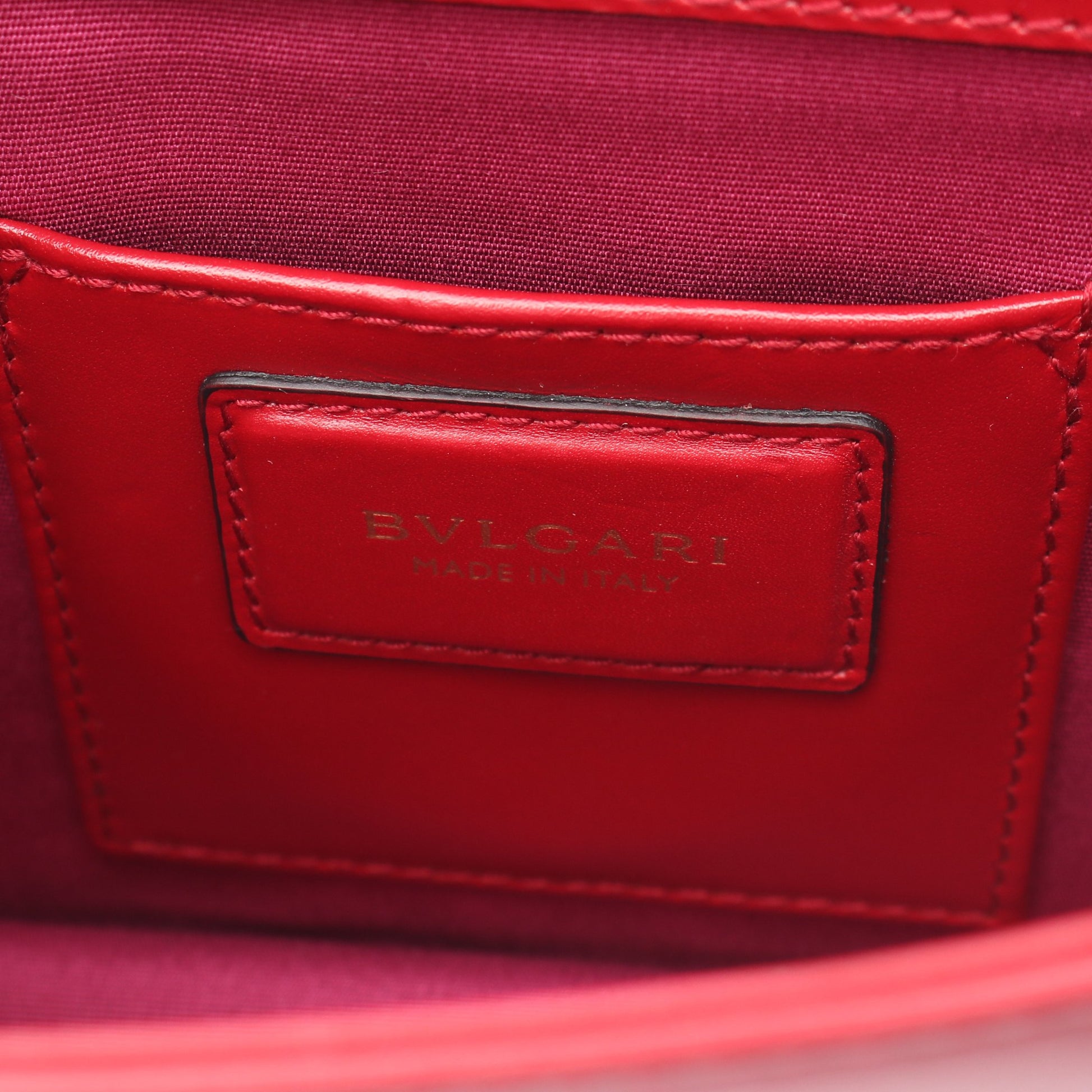 セルペンティ フォーエバー チェーンショルダーバッグ レザー レッド ブルガリ バッグ BVLGARI