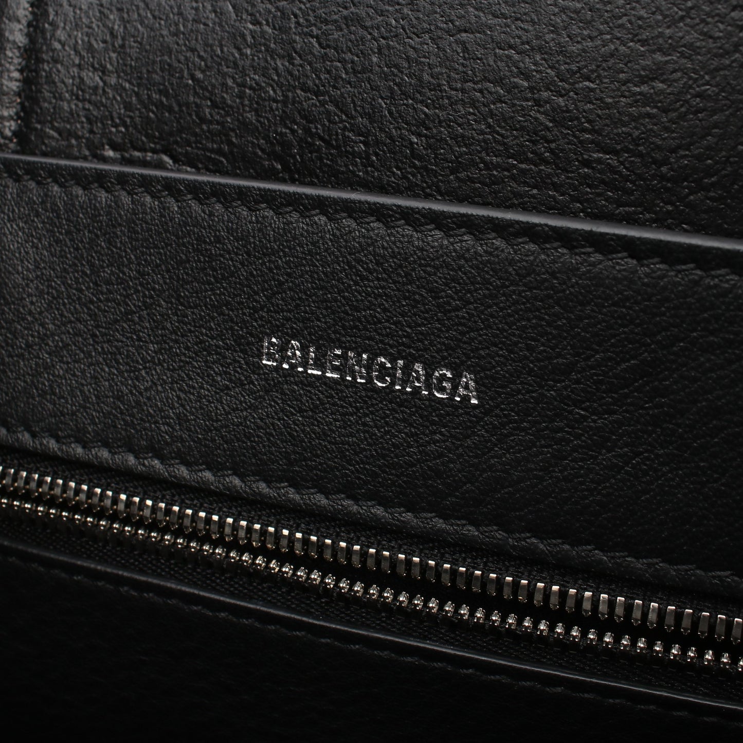 EVERYDAY TOTE XS エブリデイ トート 2WAY ハンドバッグ トートバッグ レザー グレーベージュ バレンシアガ バッグ BALENCIAGA