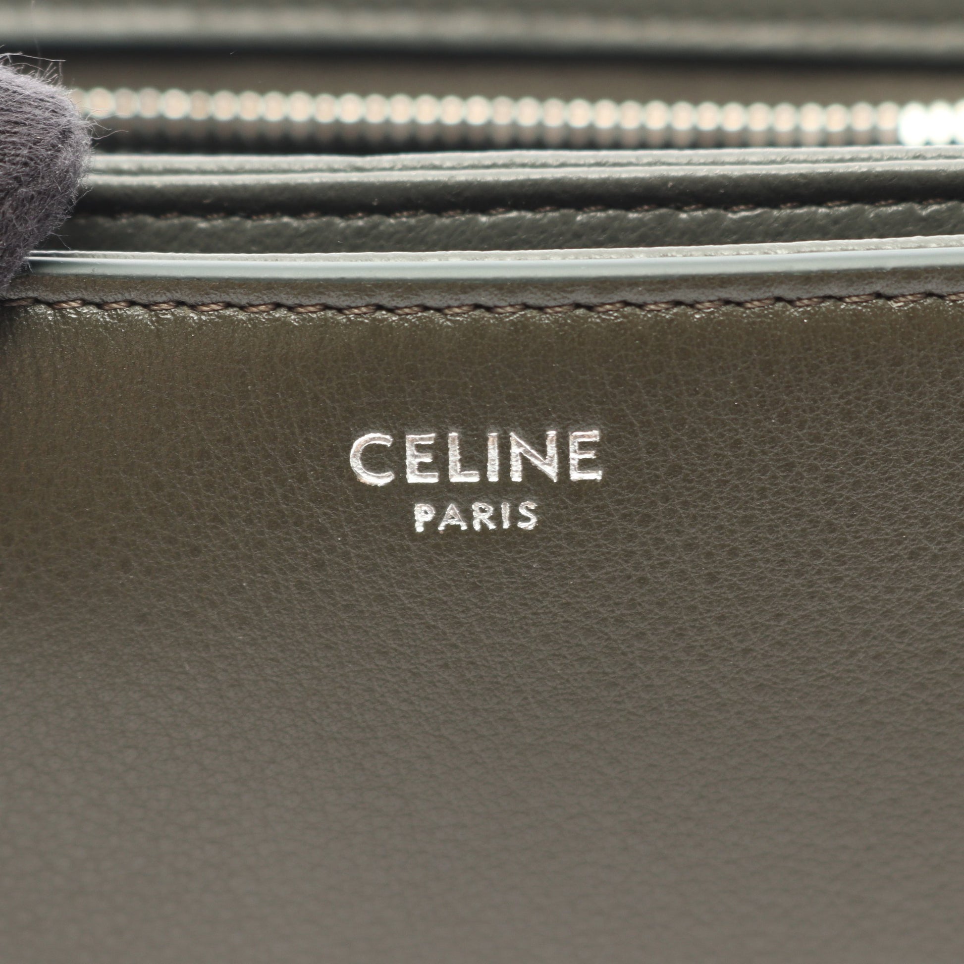 スモール ブザス ストラップ トリオンフ ショルダーバッグ レザー グレーグリーン セリーヌ バッグ CELINE
