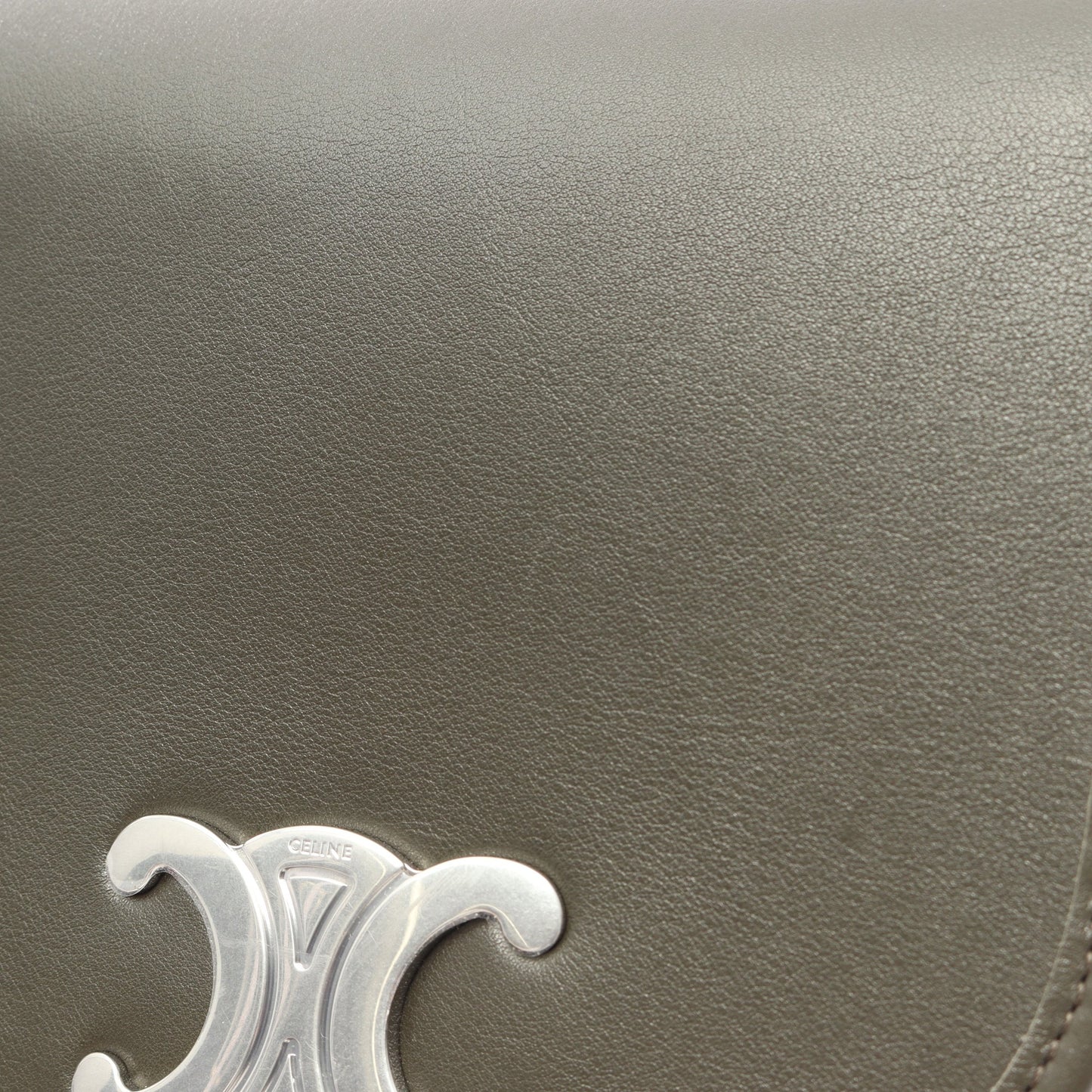 スモール ブザス ストラップ トリオンフ ショルダーバッグ レザー グレーグリーン セリーヌ バッグ CELINE