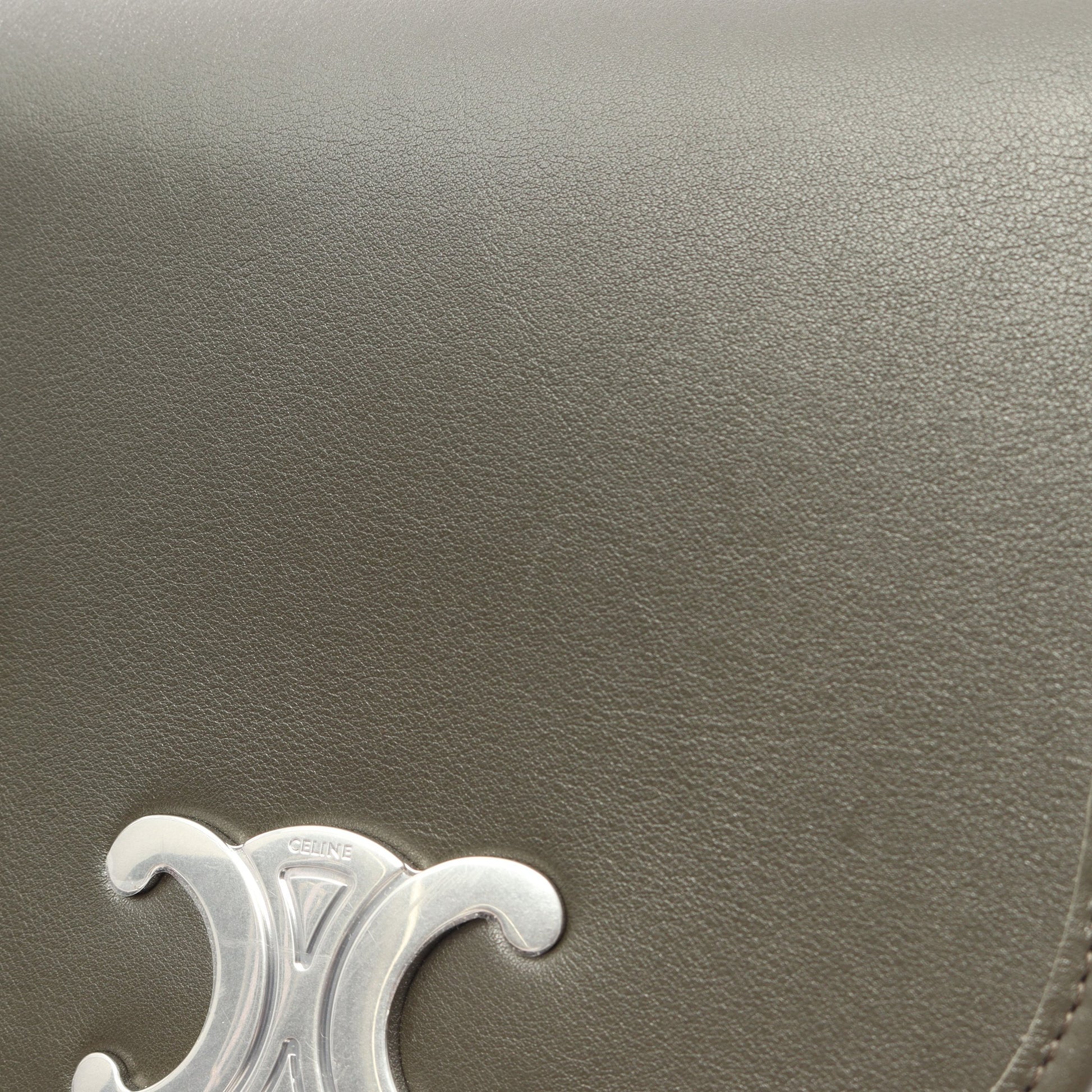 スモール ブザス ストラップ トリオンフ ショルダーバッグ レザー グレーグリーン セリーヌ バッグ CELINE
