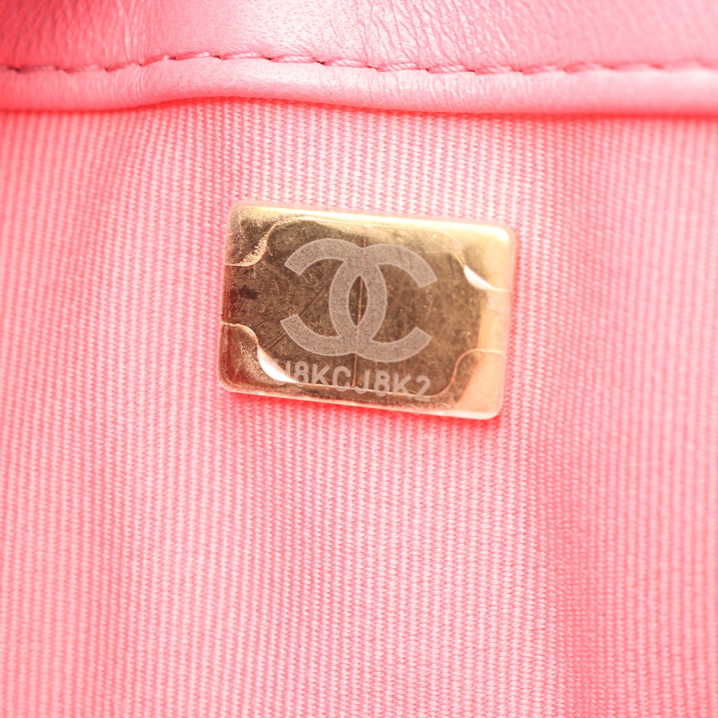 ラージ フラップバッグ マトラッセ チェーンショルダーバッグ ラムスキン ピンク ゴールド金具 シャネル バッグ CHANEL