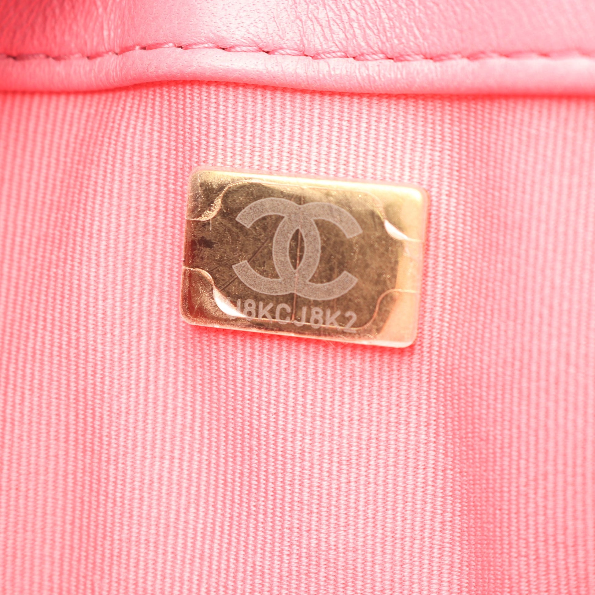 ラージ フラップバッグ マトラッセ チェーンショルダーバッグ ラムスキン ピンク ゴールド金具 シャネル バッグ CHANEL