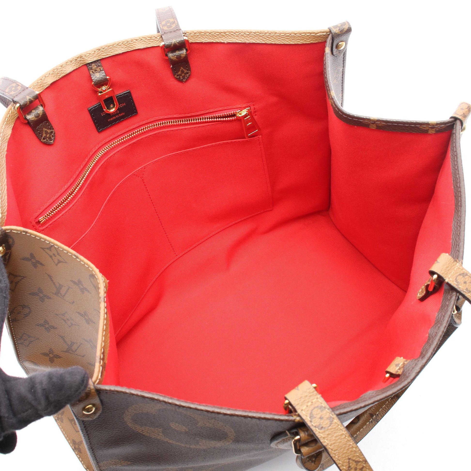 オンザゴーGM モノグラムジャイアント リバース ショルダーバッグ トートバッグ PVC ブラウン ベージュ ルイヴィトン バッグ LOUIS VUITTON