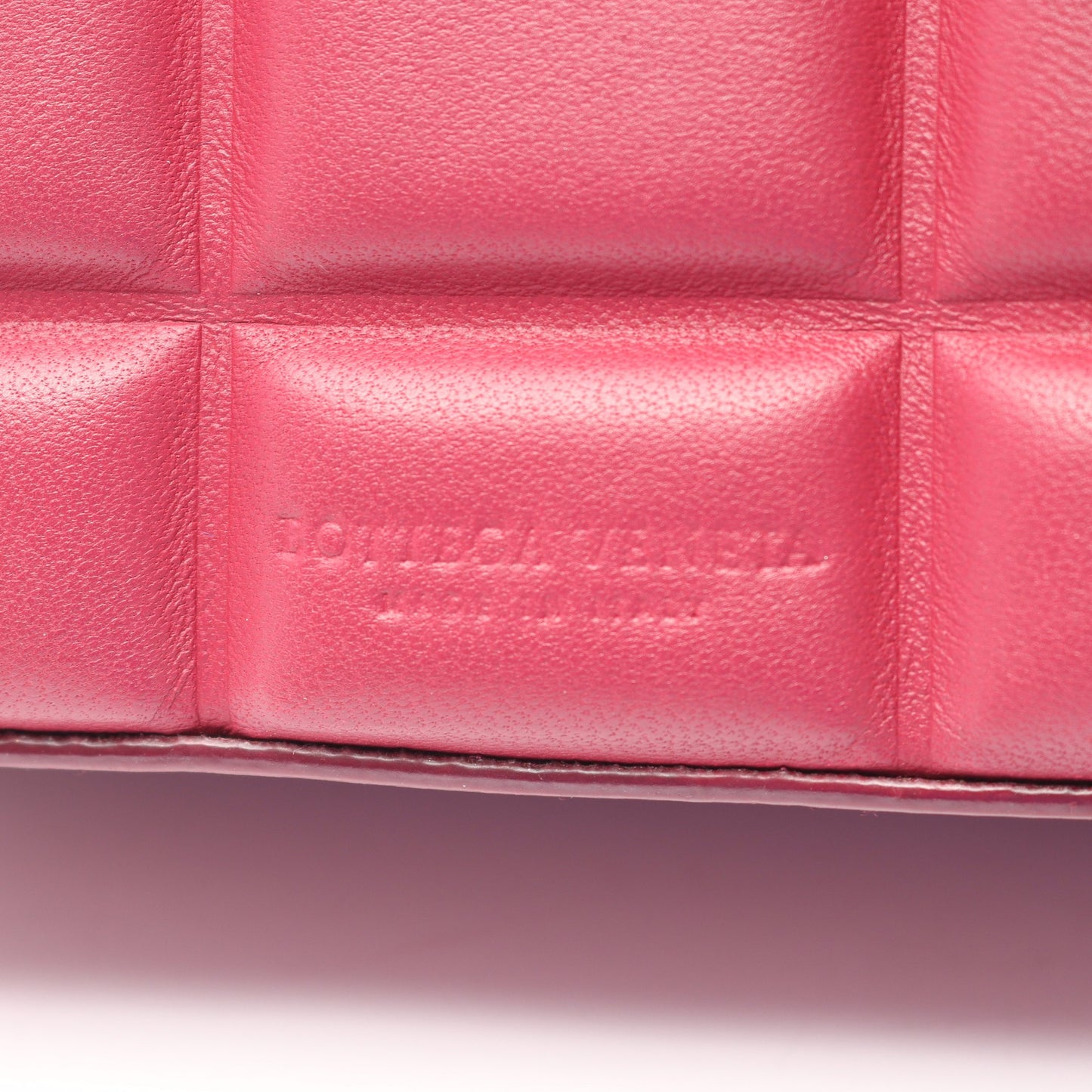 パデッド ハーフムーン チェーンショルダーバッグ レザー ピンクパープル ボッテガヴェネタ バッグ BOTTEGA VENETA