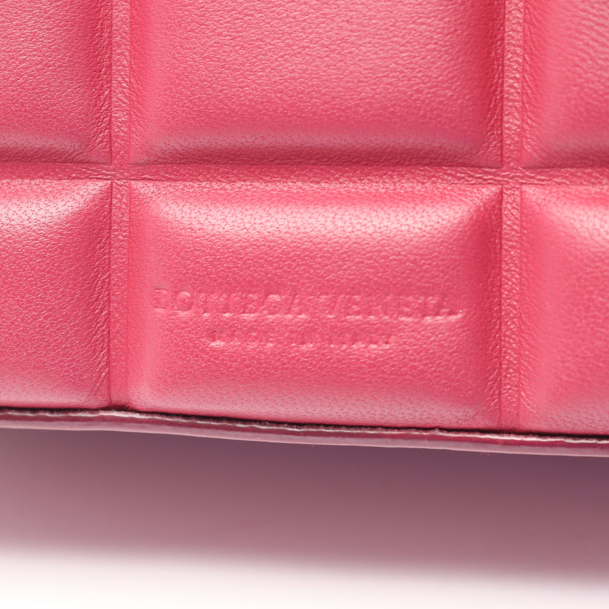 パデッド ハーフムーン チェーンショルダーバッグ レザー ピンクパープル ボッテガヴェネタ バッグ BOTTEGA VENETA