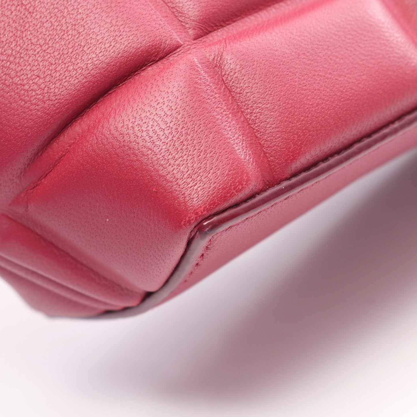 パデッド ハーフムーン チェーンショルダーバッグ レザー ピンクパープル ボッテガヴェネタ バッグ BOTTEGA VENETA