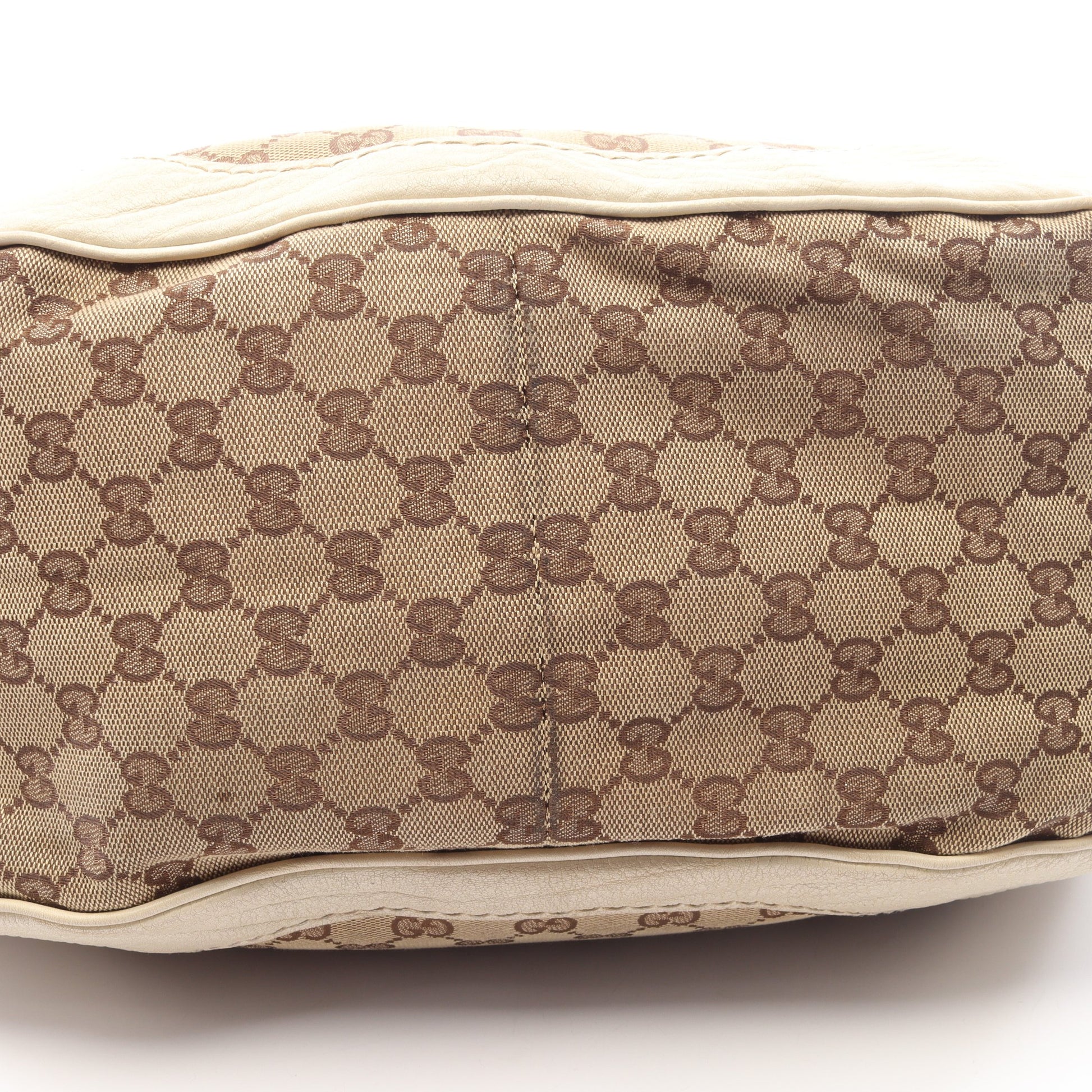 GGキャンバス ショルダーバッグ キャンバス レザー ベージュ アイボリー グッチ バッグ GUCCI