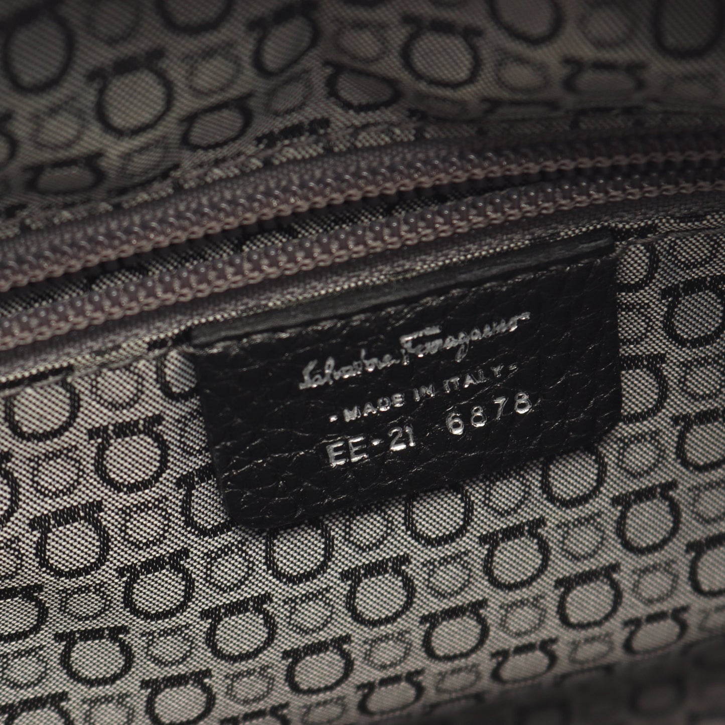 ガンチーニ ハンドバッグ レザー ブラック サルヴァトーレフェラガモ バッグ Salvatore Ferragamo