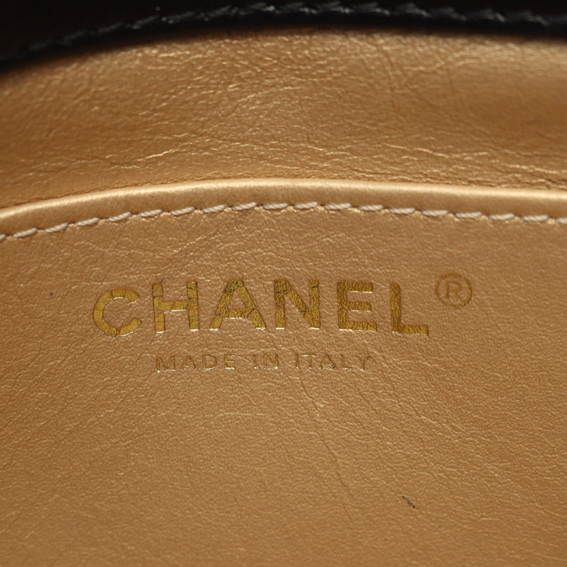 ミニマトラッセ チェーンショルダーバッグ ラムスキン ブラック ゴールド金具 シャネル バッグ CHANEL