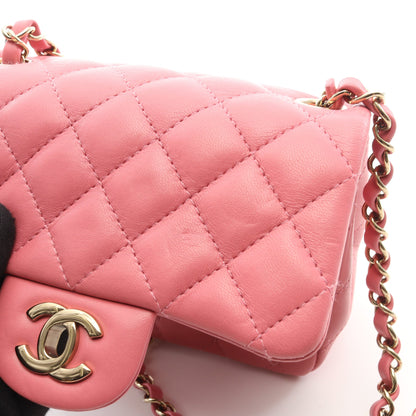 ミニマトラッセ チェーンショルダーバッグ ラムスキン ピンク ゴールド金具 シャネル バッグ CHANEL