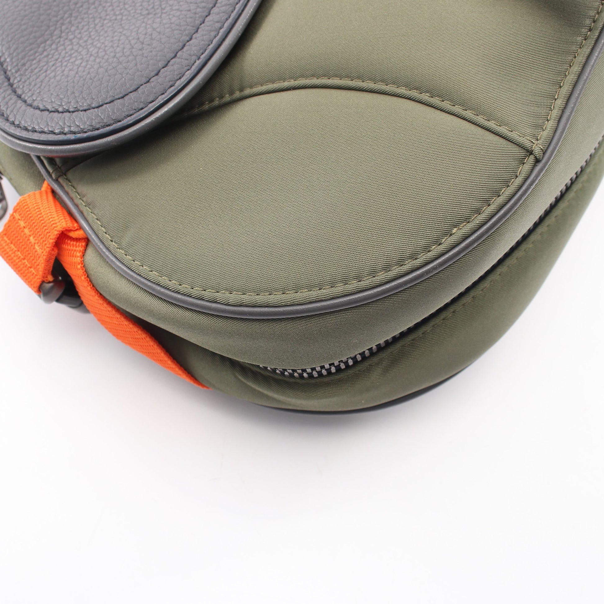 DIOR × sacai SADDLE サドル ボディバッグ ナイロン レザー カーキグリーン ダークグレー クリスチャンディオール バッグ Christian Dior