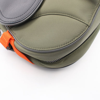 DIOR × sacai SADDLE サドル ボディバッグ ナイロン レザー カーキグリーン ダークグレー クリスチャンディオール バッグ Christian Dior