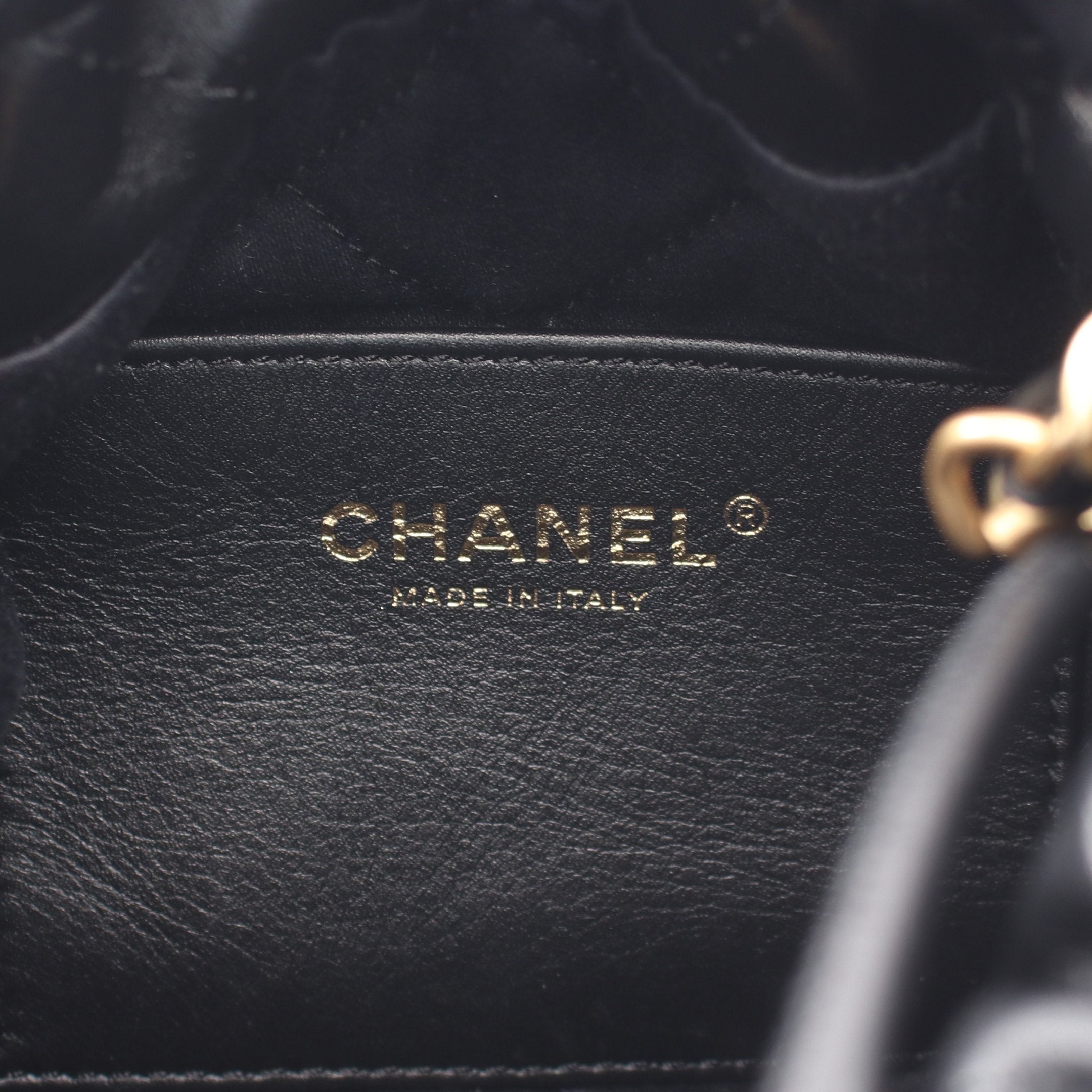 CHANEL 22 ミニ 2WAY チェーンショルダーバッグ レザー ブラック