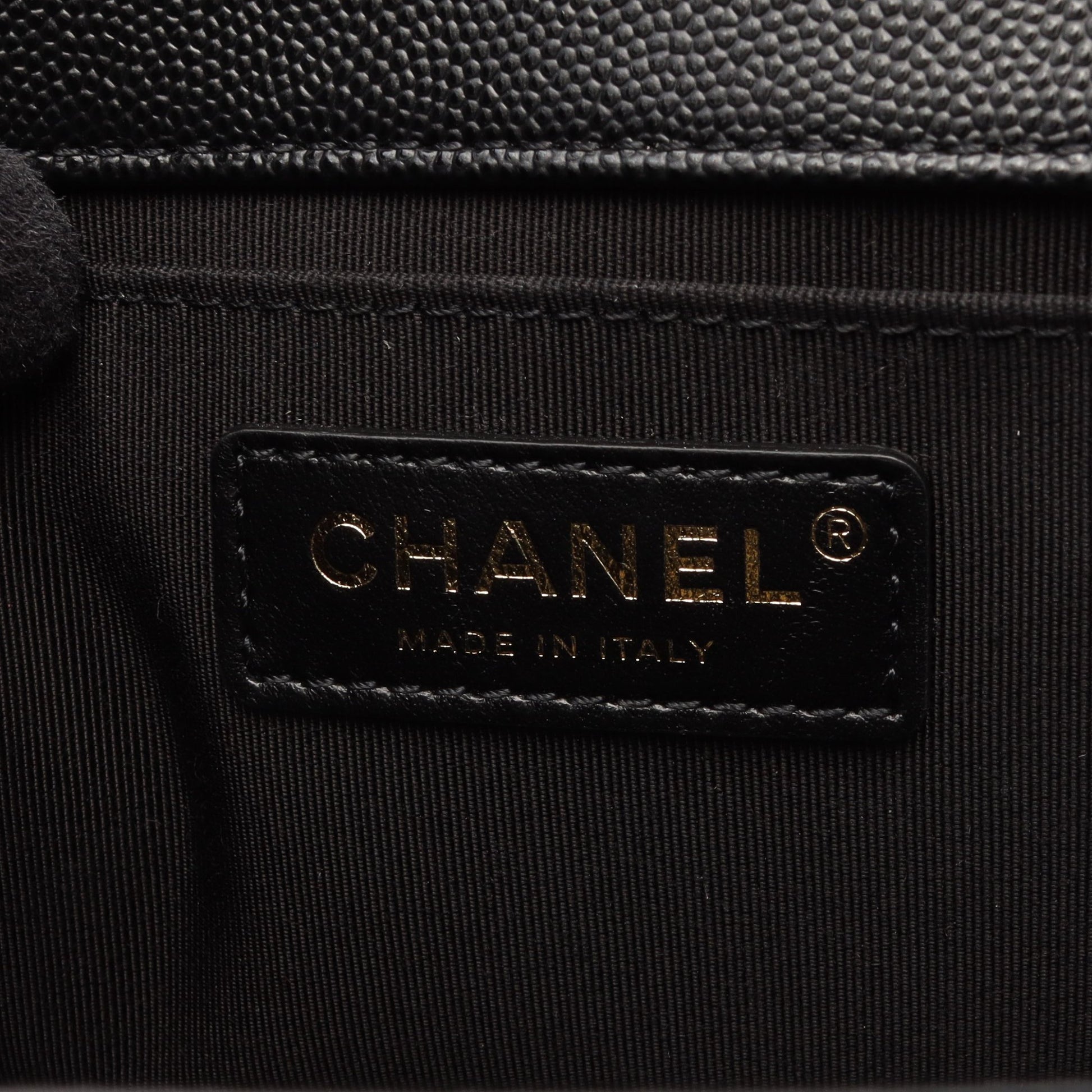 ボーイシャネル チェーンショルダーバッグ キャビアスキン ブラック アンティークゴールド金具 シャネル バッグ CHANEL