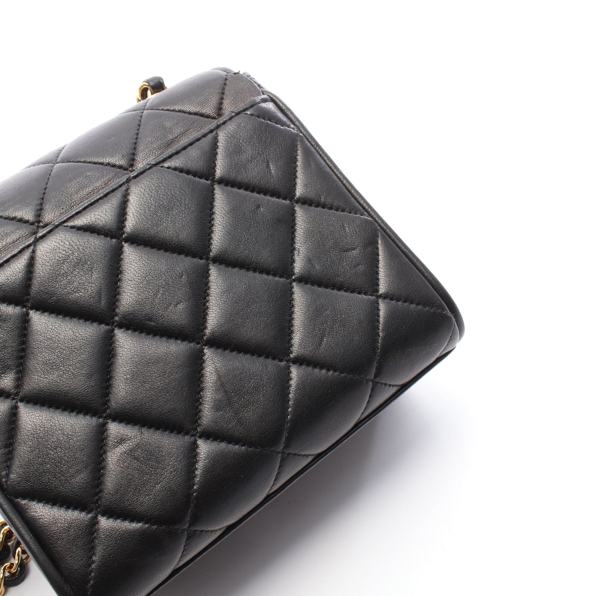 ミニマトラッセ チェーンショルダーバッグ ラムスキン ブラック ゴールド金具 シャネル バッグ CHANEL