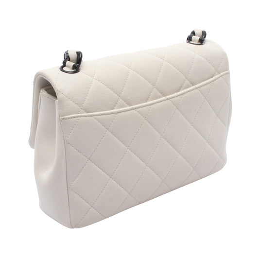 マトラッセ プラチェーン ショルダーバッグ キャビアスキン ホワイト シルバー金具 シャネル バッグ CHANEL