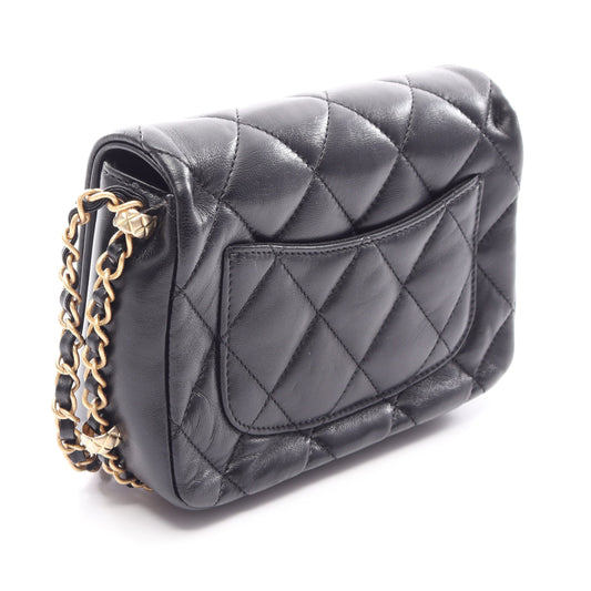 マトラッセ スモールフラップ チェーンショルダーバッグ ラムスキン ブラック ゴールド金具 シャネル バッグ CHANEL