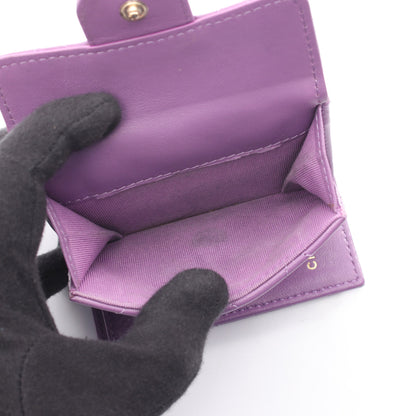 クラシック スモール フラップ ウォレット マトラッセ 三つ折り財布 ラムスキン パープル ゴールド金具 シャネル