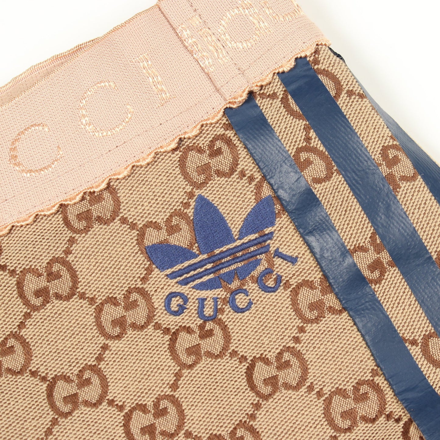 GUCCI × adidas GGキャンバス スカート コットン ベージュ ネイビー グッチ