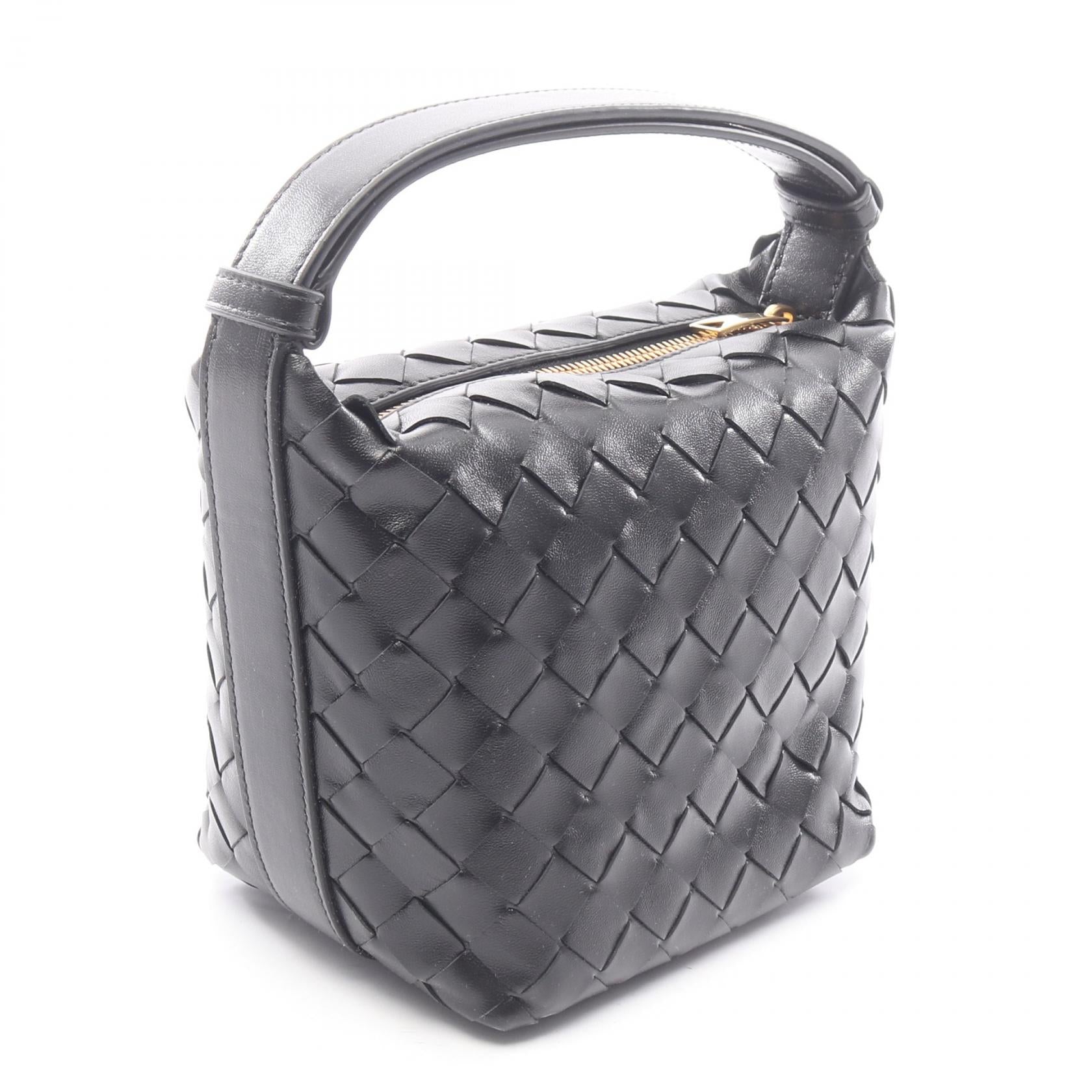 キャンディー ウォレス イントレチャート ハンドバッグ レザー ブラック ボッテガヴェネタ バッグ BOTTEGA VENETA