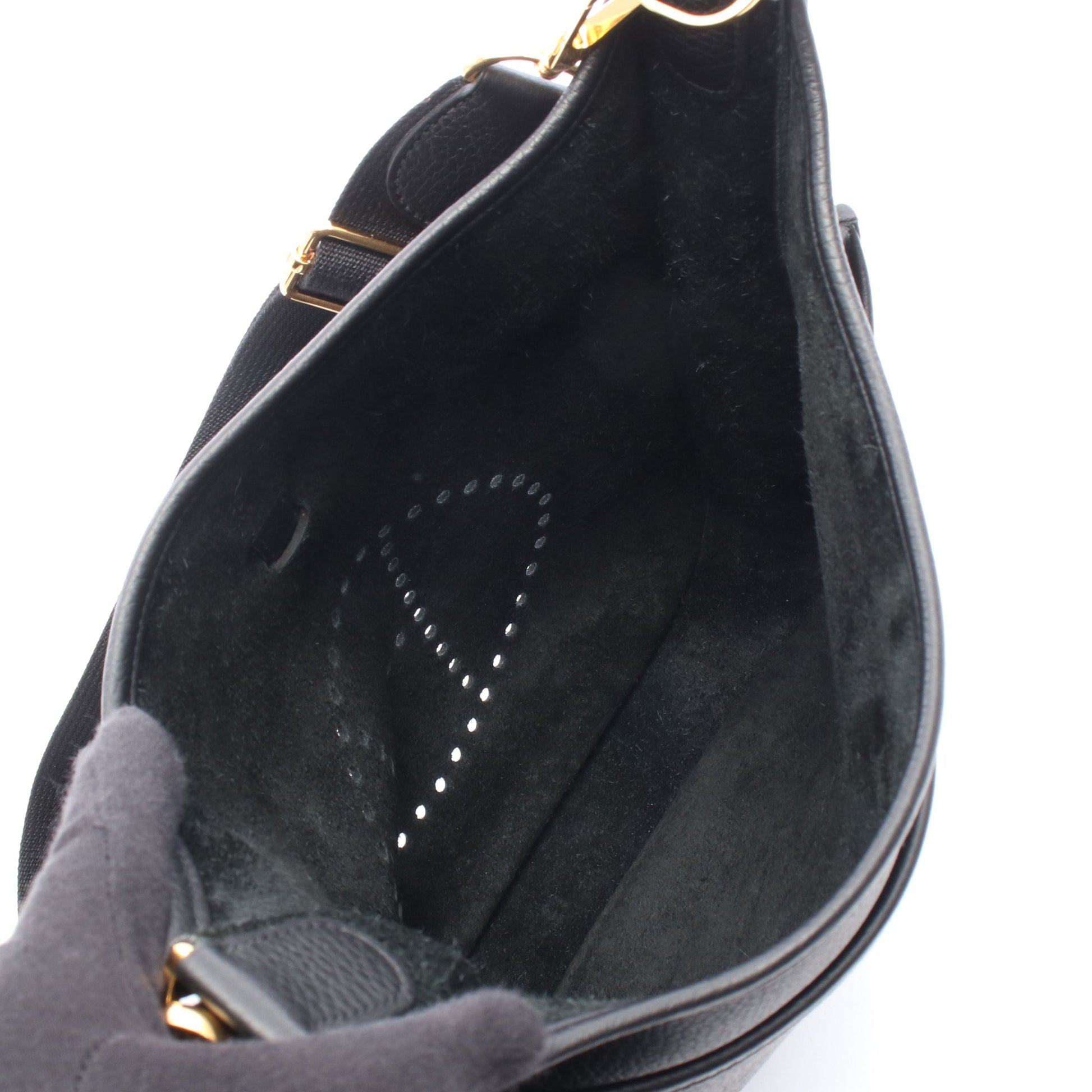 エヴリン 3 トロワ PM ショルダーバッグ トリヨンクレマンス ブラック ゴールド金具 B刻印 エルメス バッグ HERMES