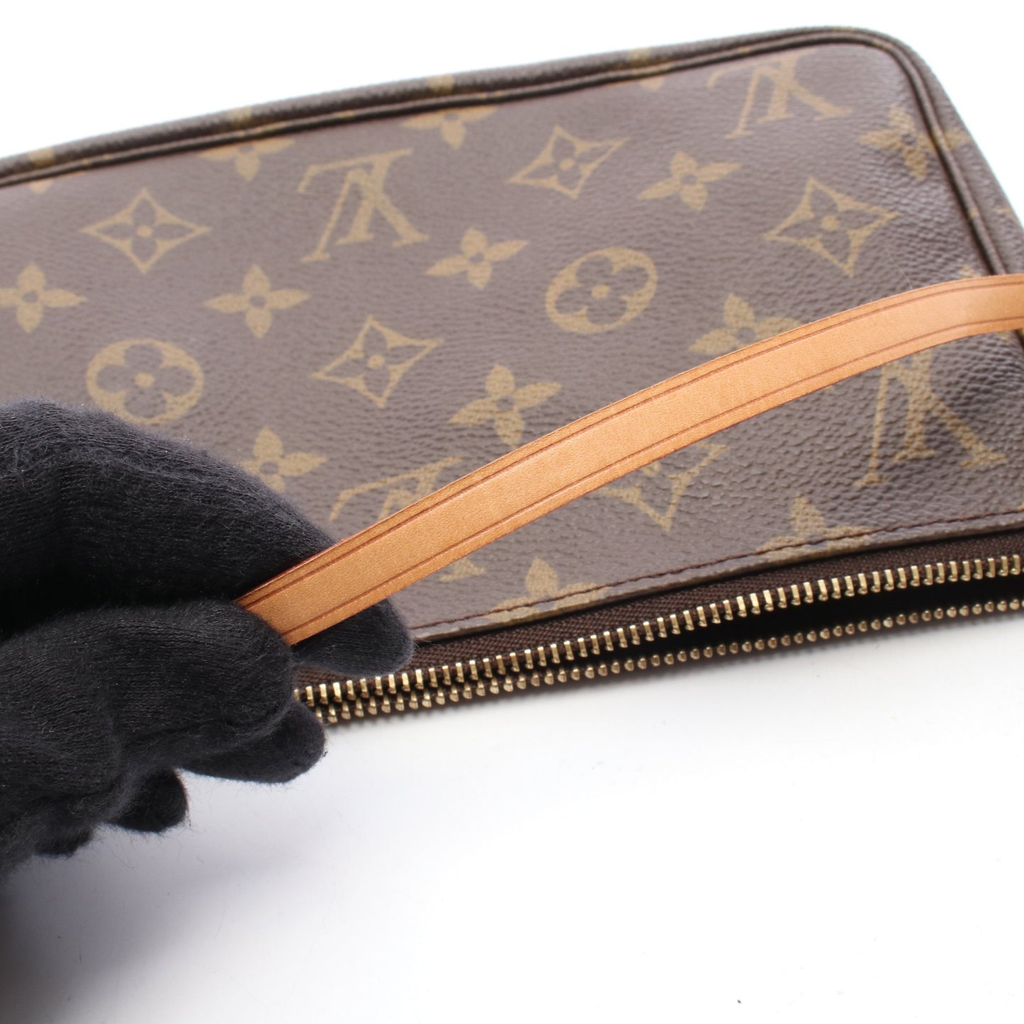 ポシェットアクセソワール モノグラム ハンドバッグ PVC レザー ブラウン ルイヴィトン バッグ LOUIS VUITTON