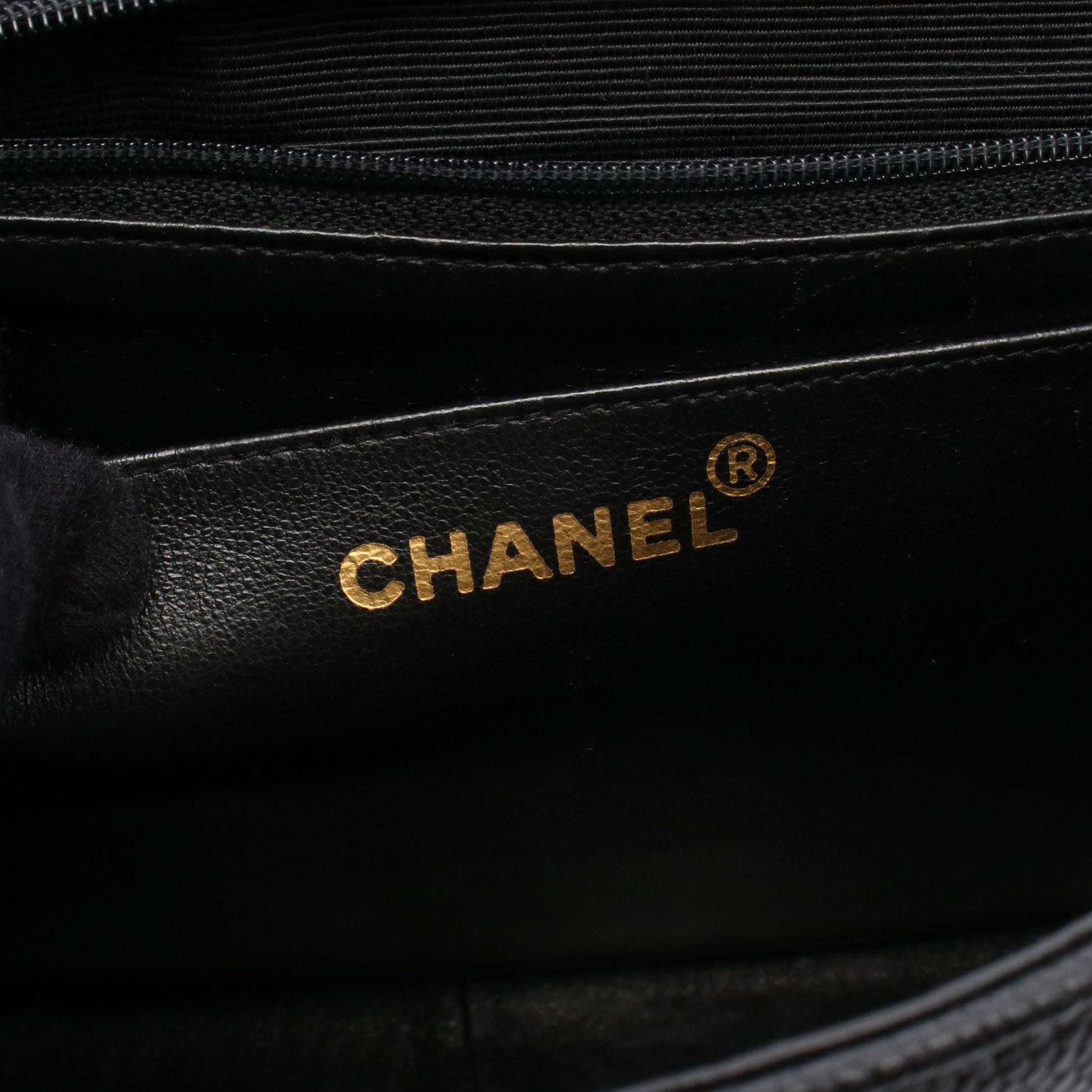 マドモアゼル Wチェーンショルダーバッグ キャビアスキン ブラック ゴールド金具 シャネル バッグ CHANEL
