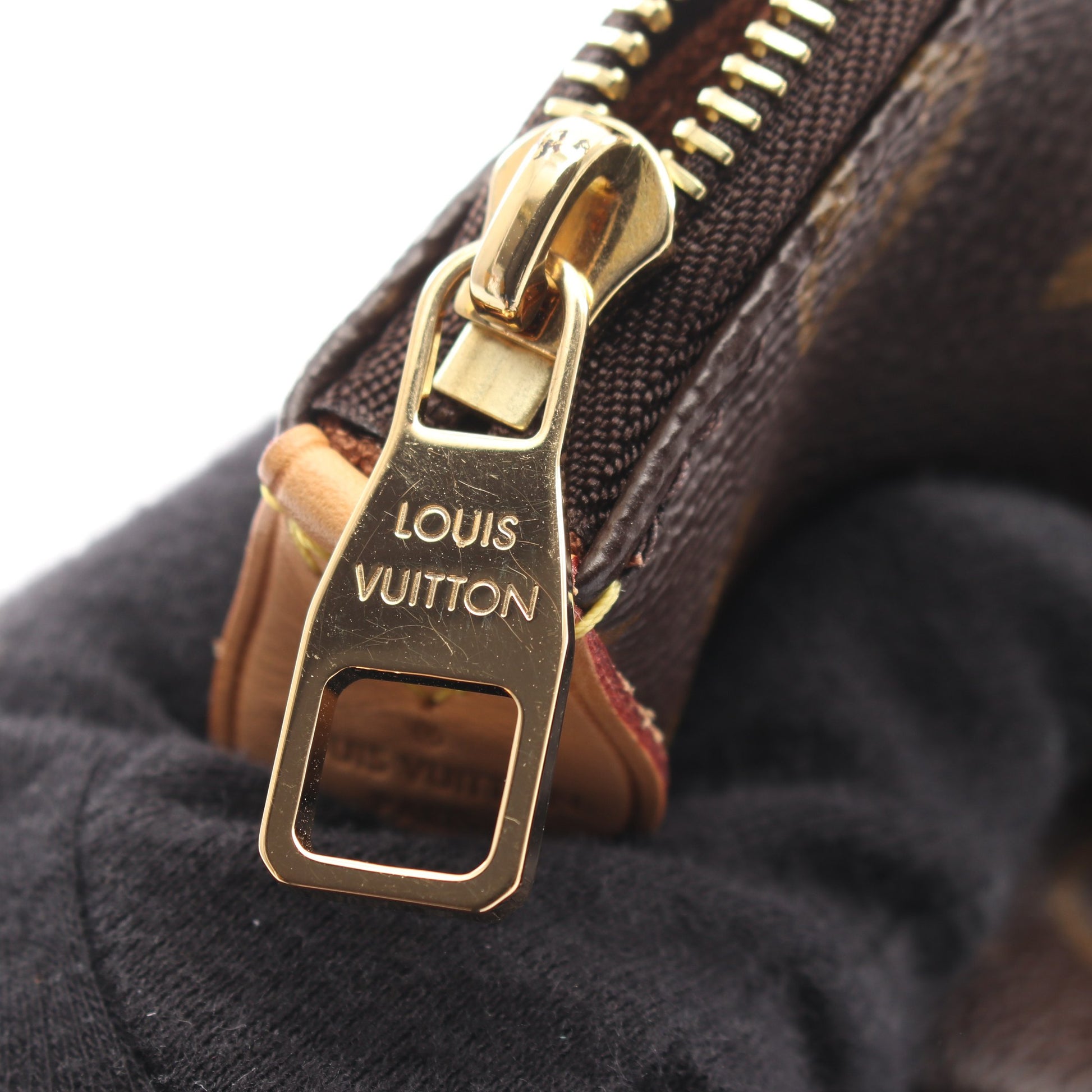 トータリーMM モノグラム ショルダーバッグ トートバッグ PVC レザー ブラウン ルイヴィトン バッグ LOUIS VUITTON