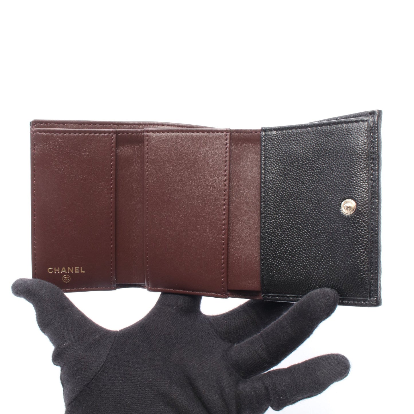 クラシック スモール フラップ ウォレット マトラッセ 三つ折り財布 キャビアスキン ブラック ゴールド金具 シャネル