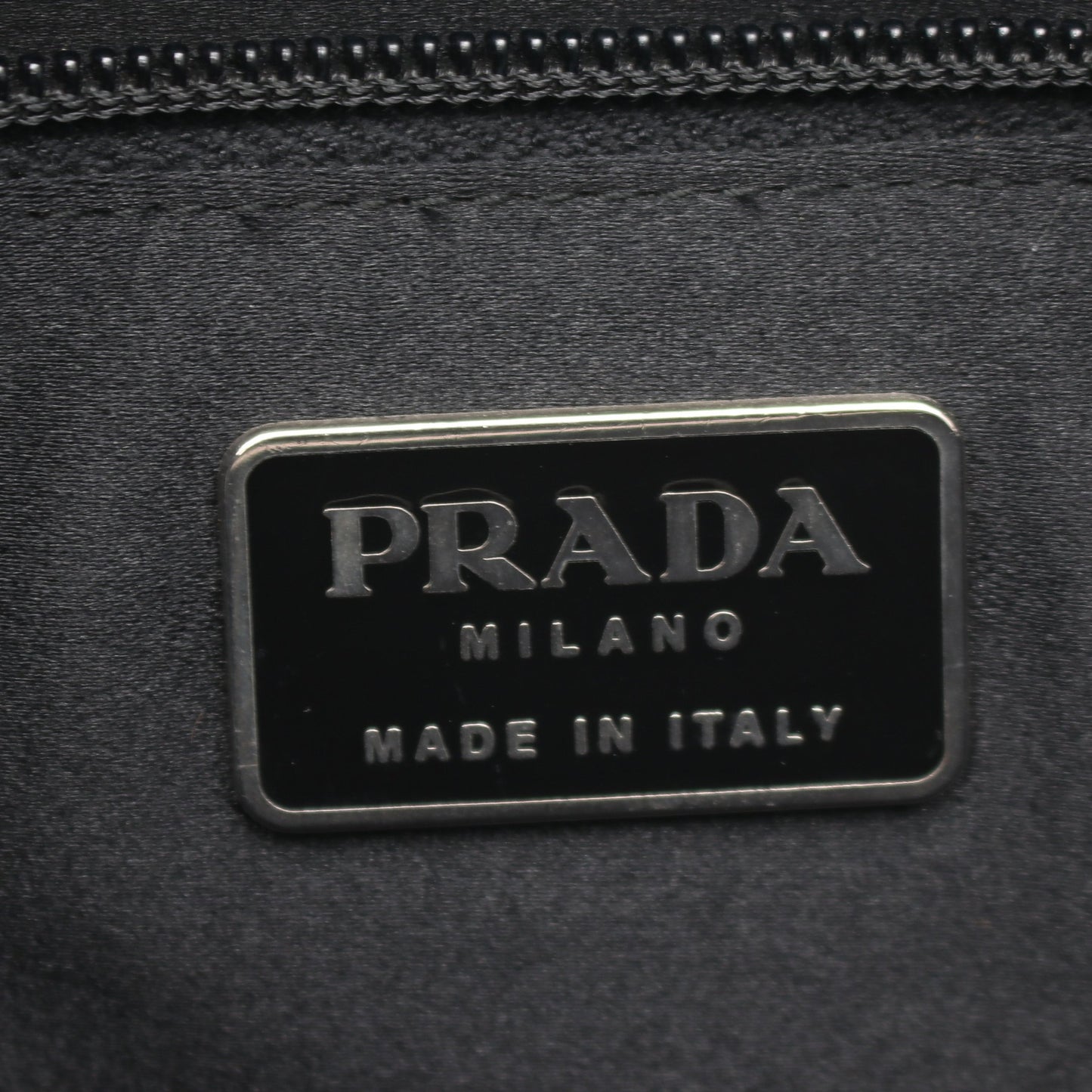 ロゴ ハンドバッグ トートバッグ レザー ブラック プラダ バッグ PRADA