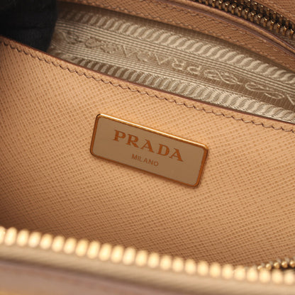 SAFFIANO LUX ハンドバッグ サフィアーノレザー ライトベージュ プラダ