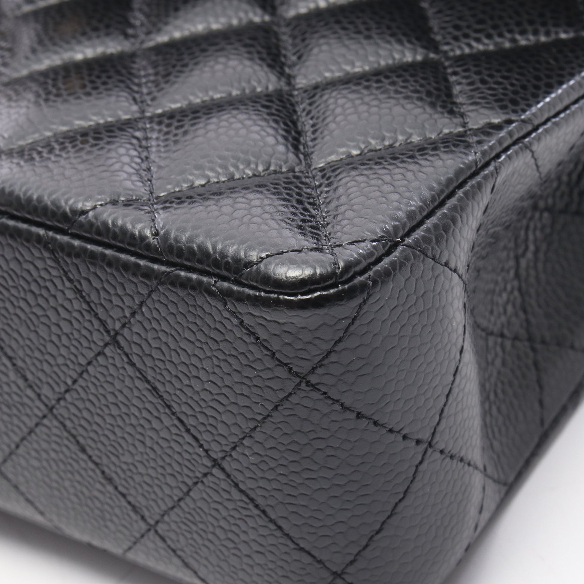 マトラッセ Wフラップ Wチェーンショルダーバッグ キャビアスキン ブラック ゴールド金具 シャネル バッグ CHANEL