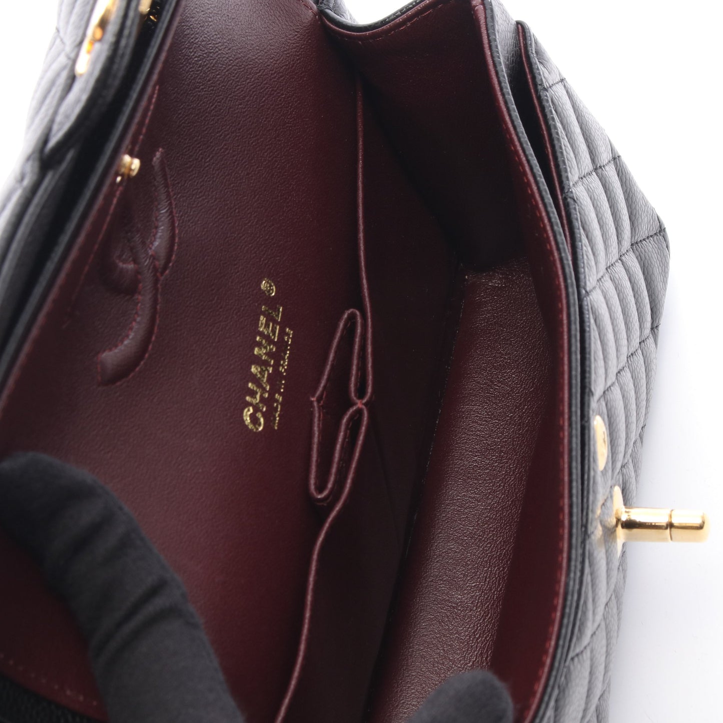 マトラッセ Wフラップ Wチェーンショルダーバッグ キャビアスキン ブラック ゴールド金具 シャネル バッグ CHANEL