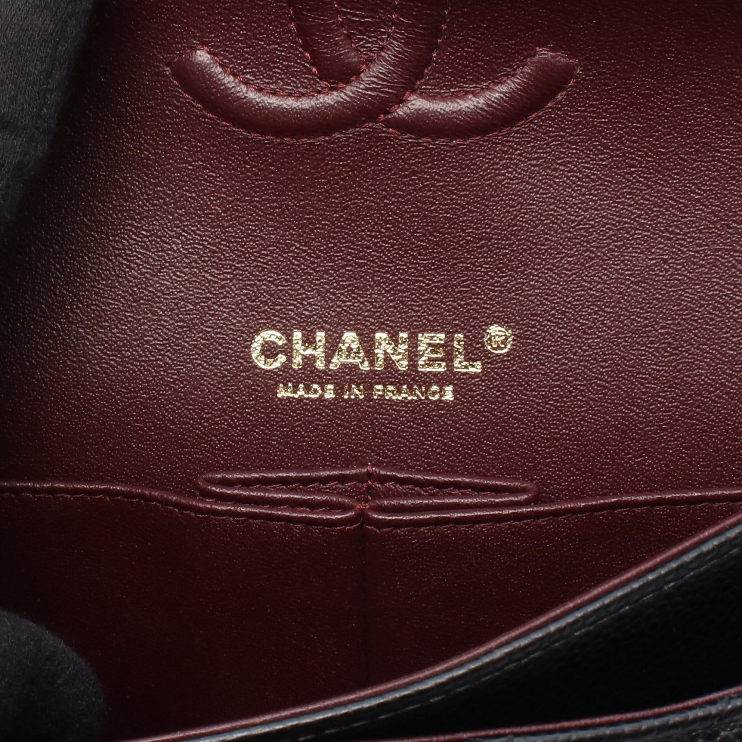 マトラッセ Wフラップ Wチェーンショルダーバッグ キャビアスキン ブラック ゴールド金具 シャネル バッグ CHANEL